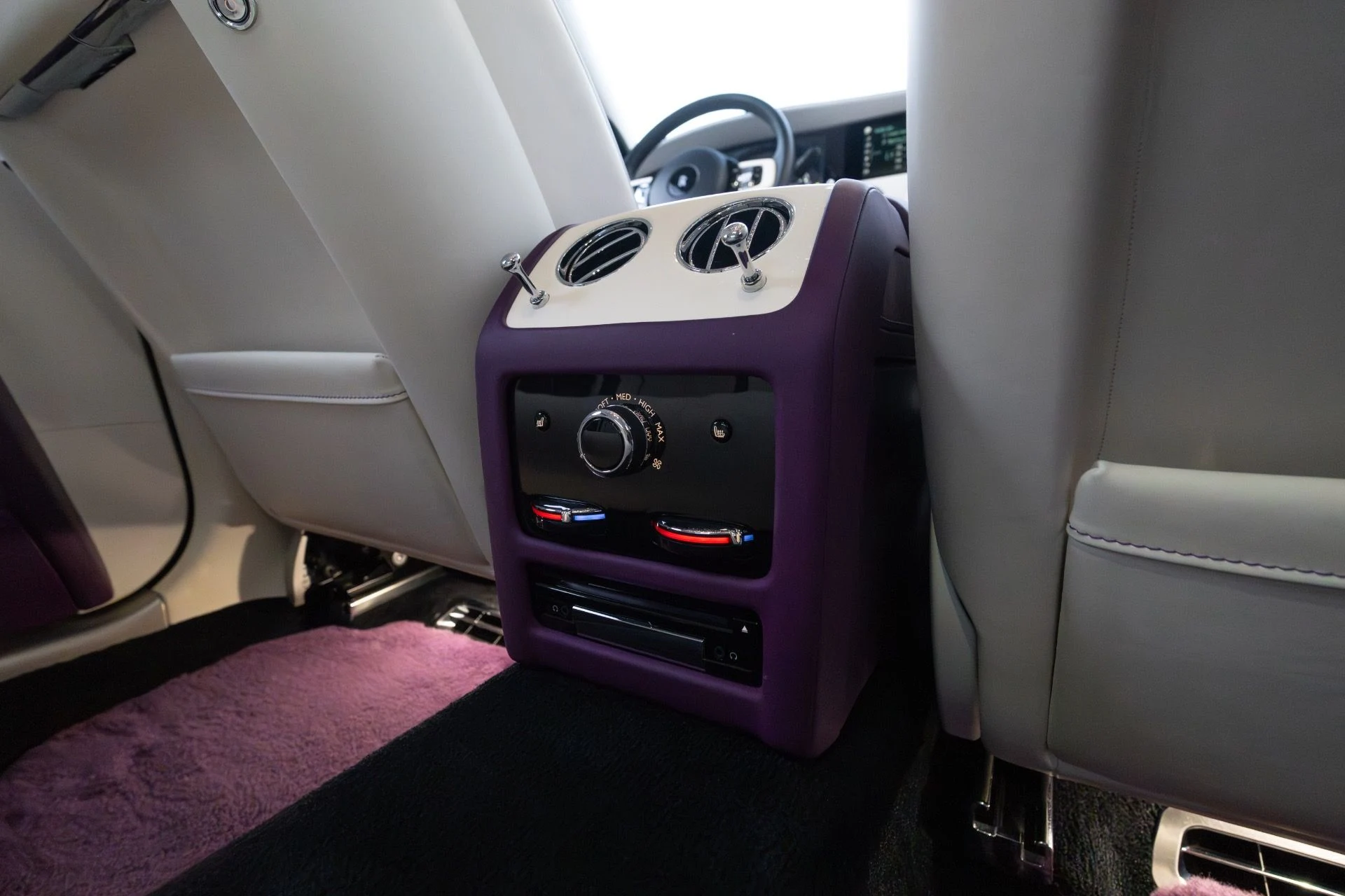 mph091_4052777208_Used_2021_Rolls_Royce_Ghost_1762913749_8badc2a249