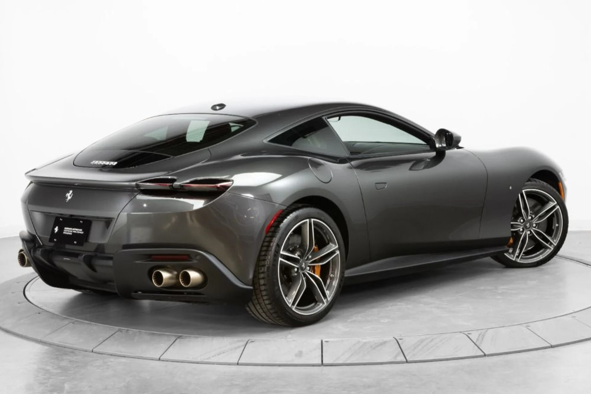 mph091_4214469504_Used_2024_Ferrari_Roma_f76a7f1a07