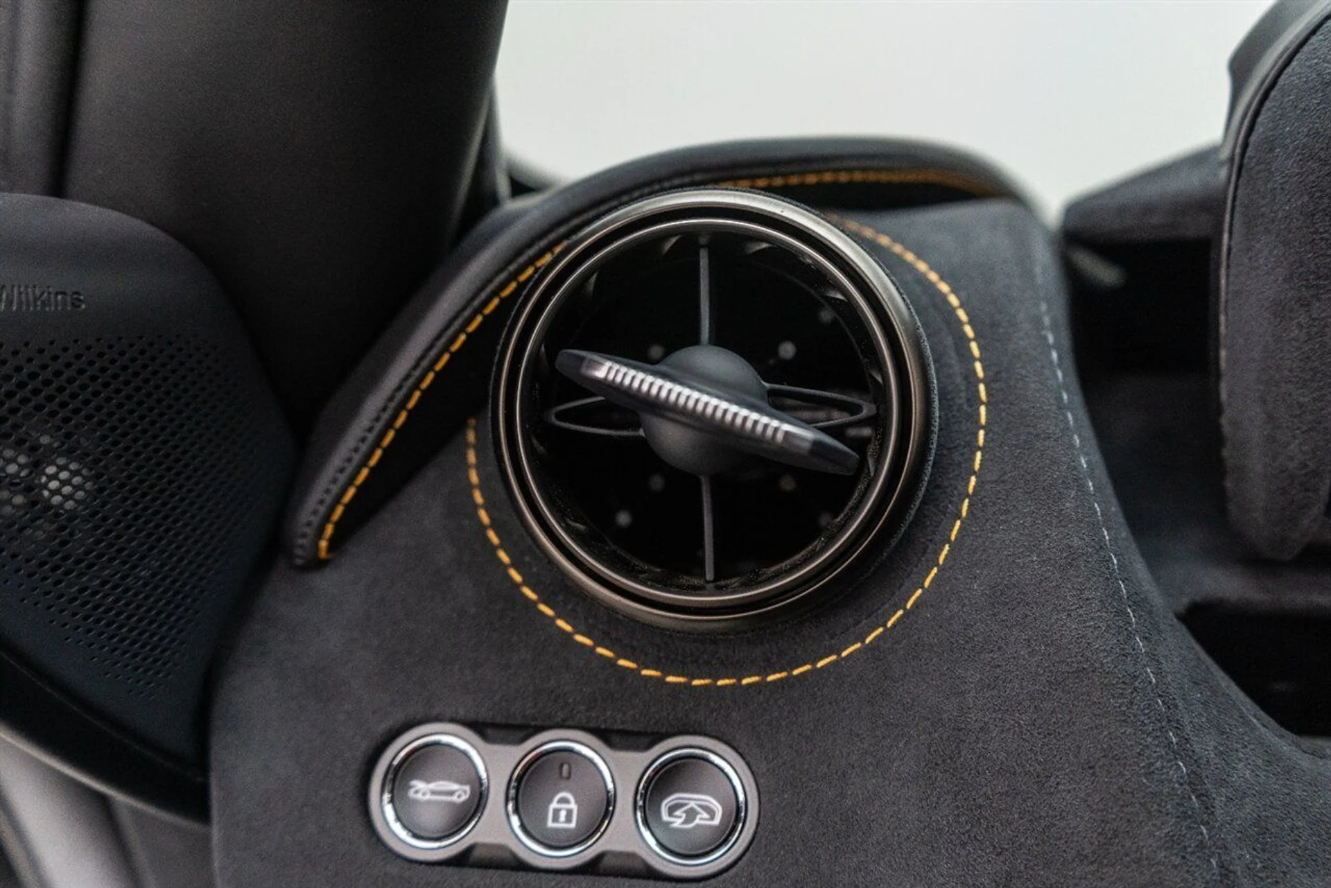 mph091_441447620_89e677b5d8_1280_c04033359c