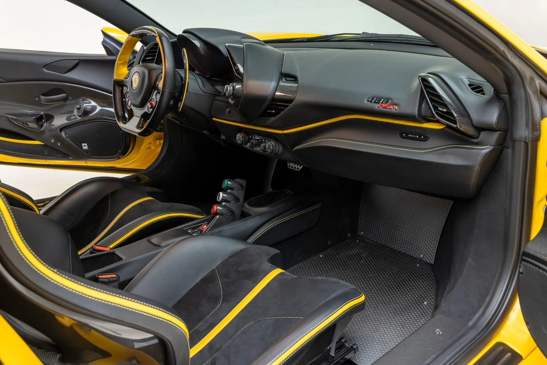 mph091_561894526_13163_p92_l_688cd1e305