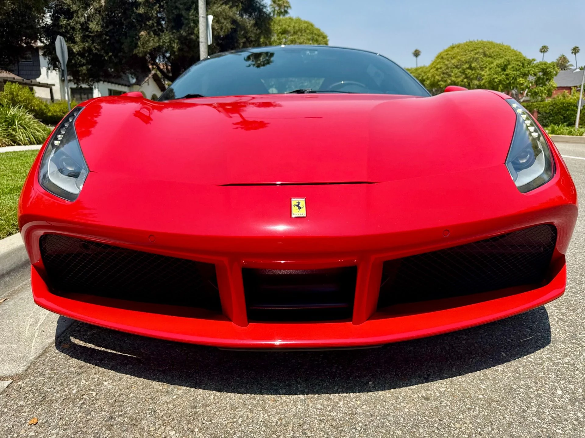 mph092_1269941062_Used_2016_Ferrari_488_GTB_1757699344_d8cb490558