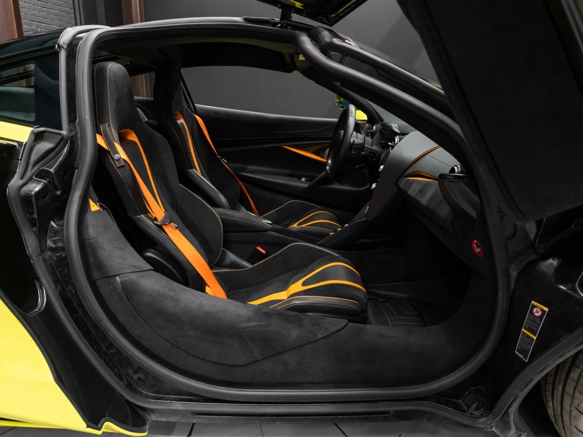 mph092_1671406960_mclaren_720s_2018_8873801120