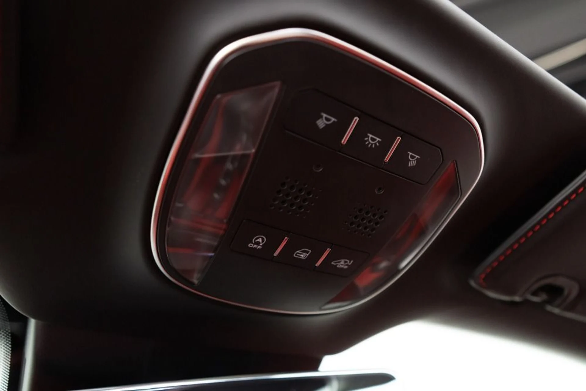 mph092_1808670809_Used_2023_Ferrari_812_GTS_76b4ecde29