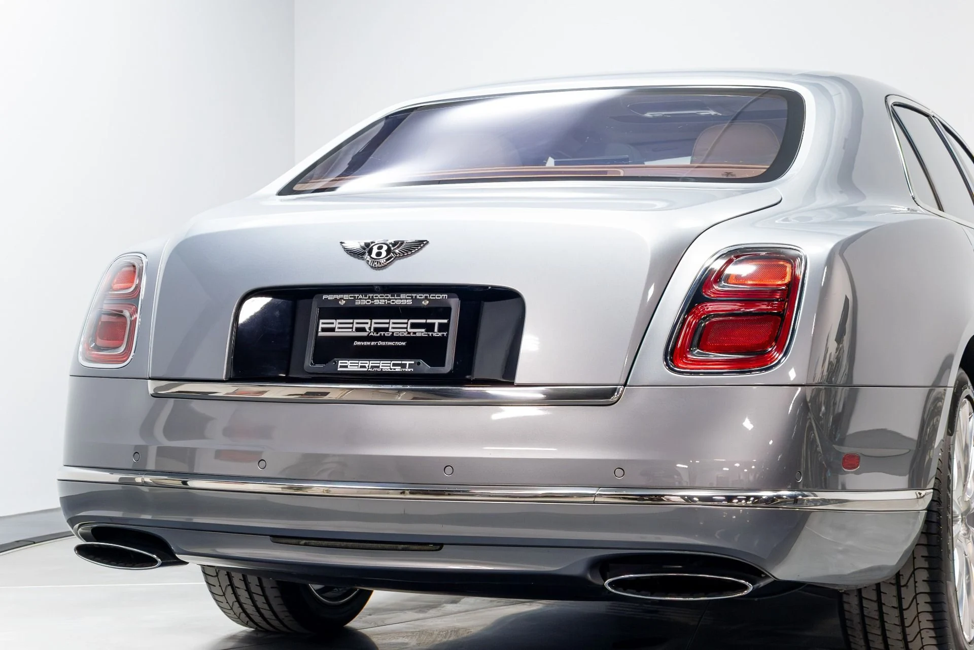 mph092_1828984156_Used_2017_Bentley_Mulsanne_Speed_1775685979_853db982fe