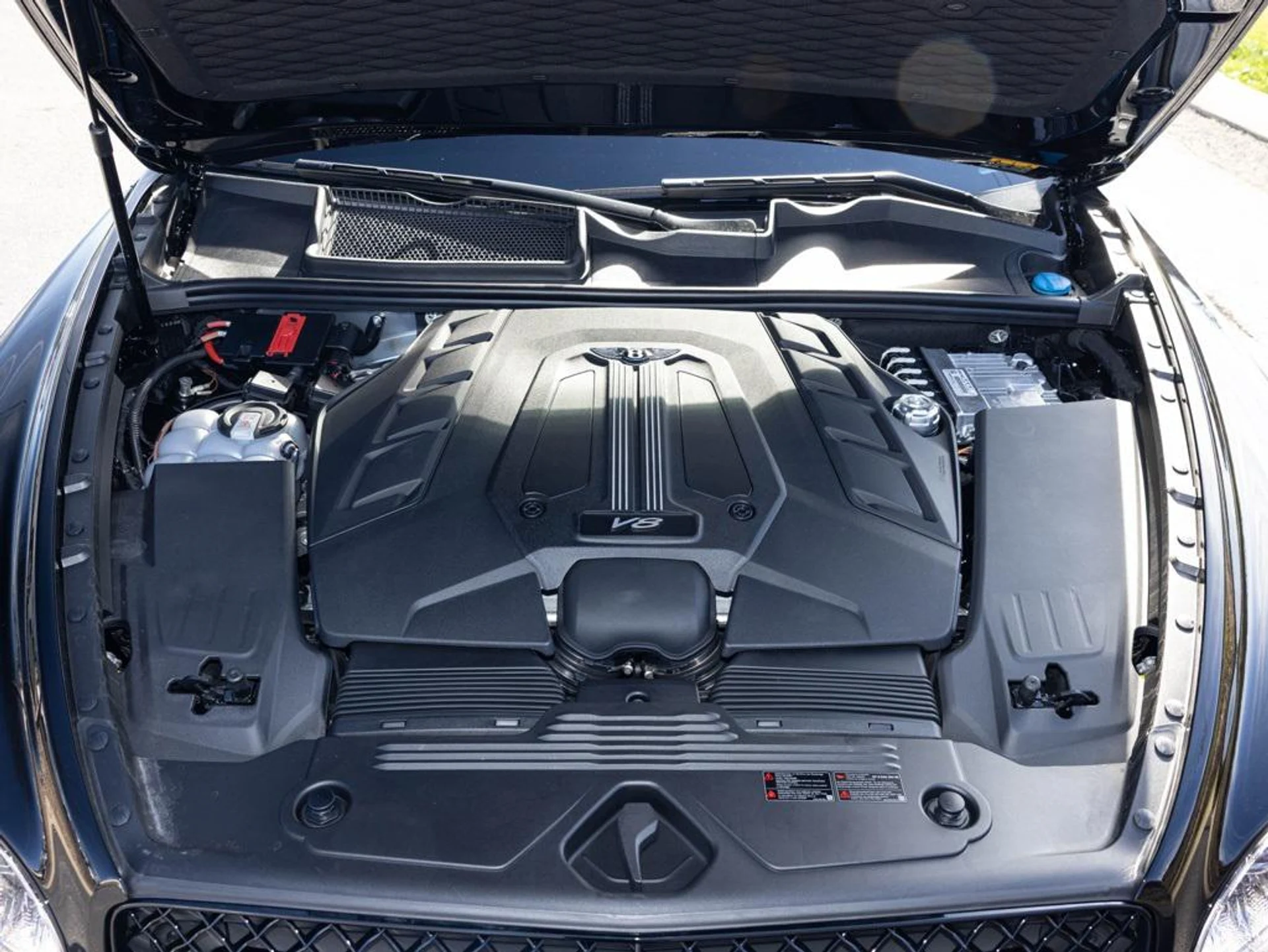 mph092_2298424069_480276648_69384765b4572ce7810abc49_926aeb804f