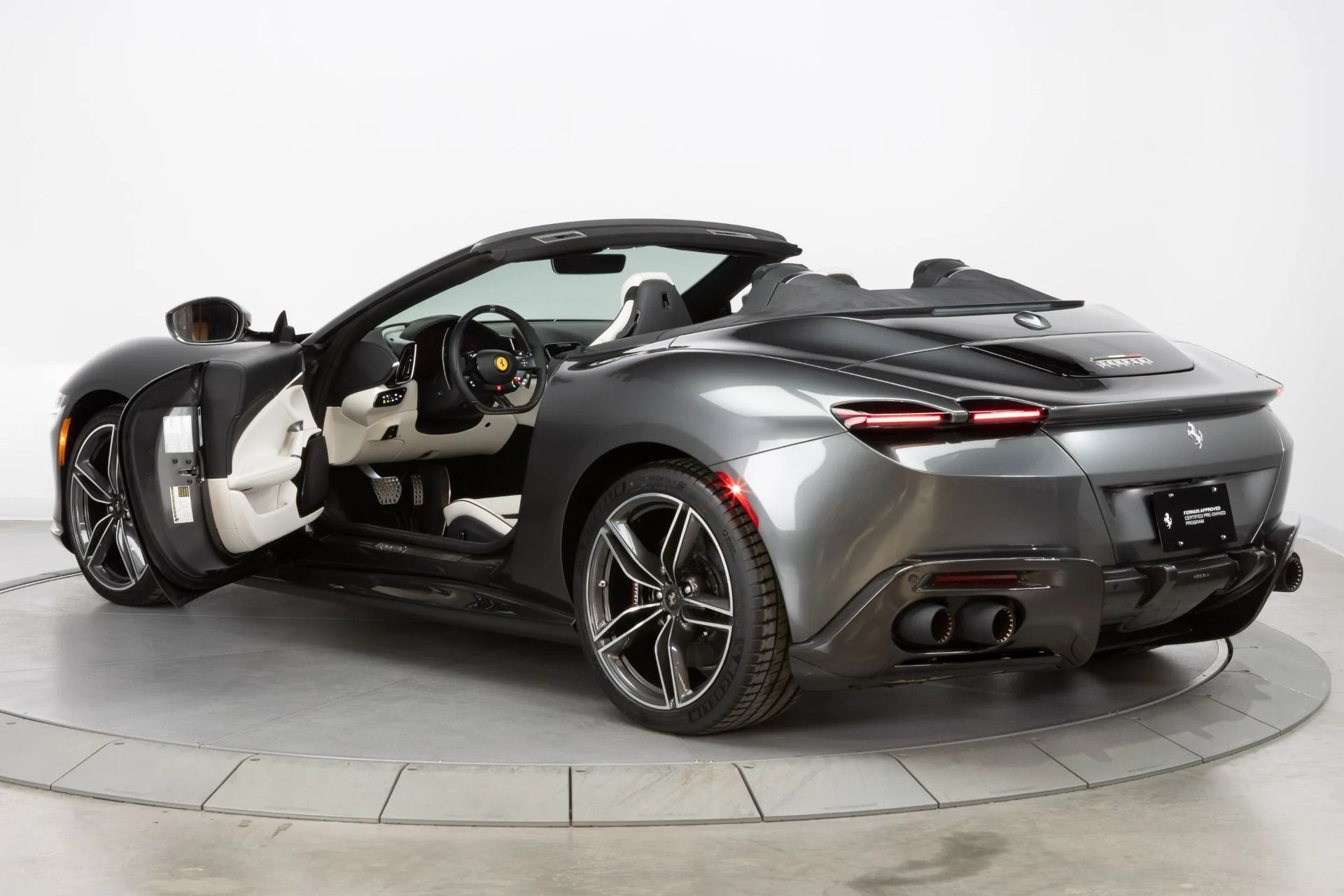 mph092_2692225815_Used_2024_Ferrari_Roma_Spider_1772566645_e21223161a