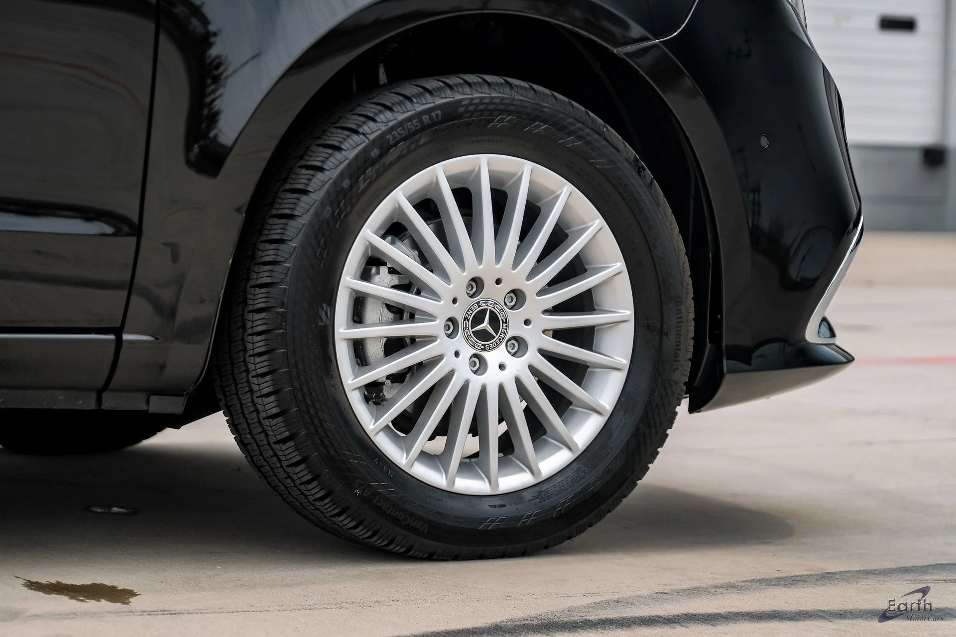 mph092_2793490322_ea64bea2f44d76e465d0b970068ffddax_ac18b61dd1