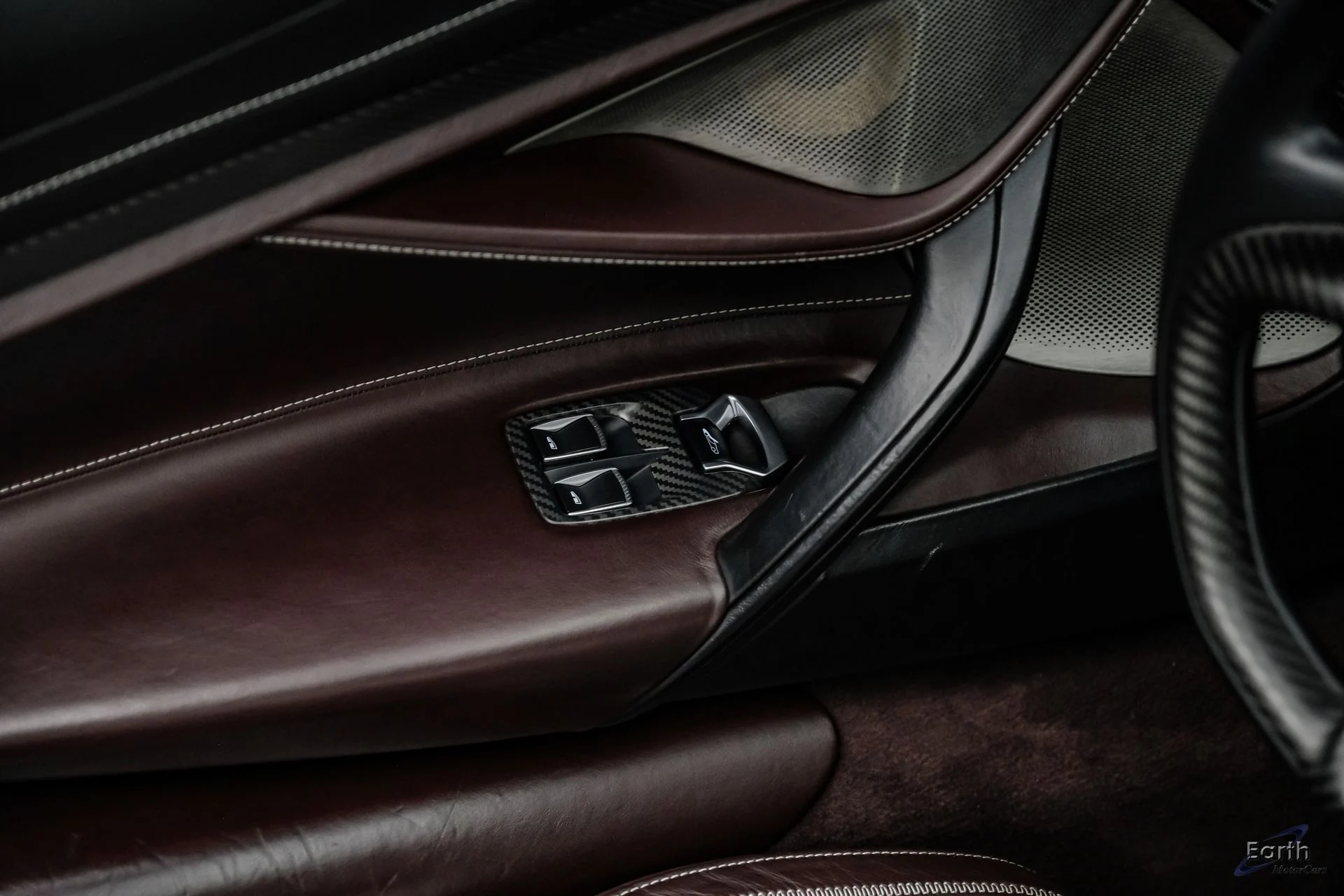 mph092_3042248491_522efb67fbcd6d5010e46ade375ae730x_c4f0e7bf68