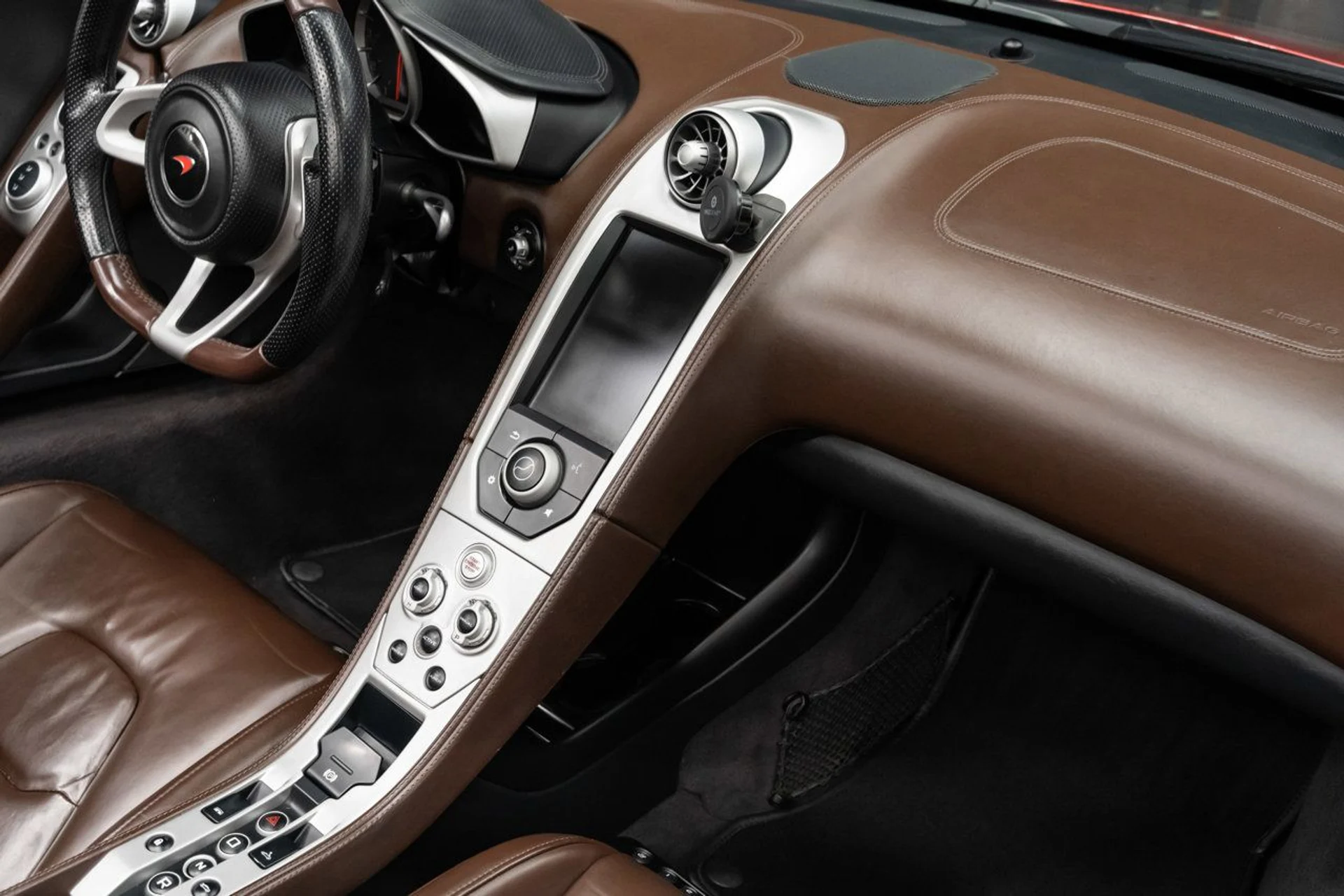 mph092_3159808454_mclaren_mp4_12c_2014_5f76e9f049