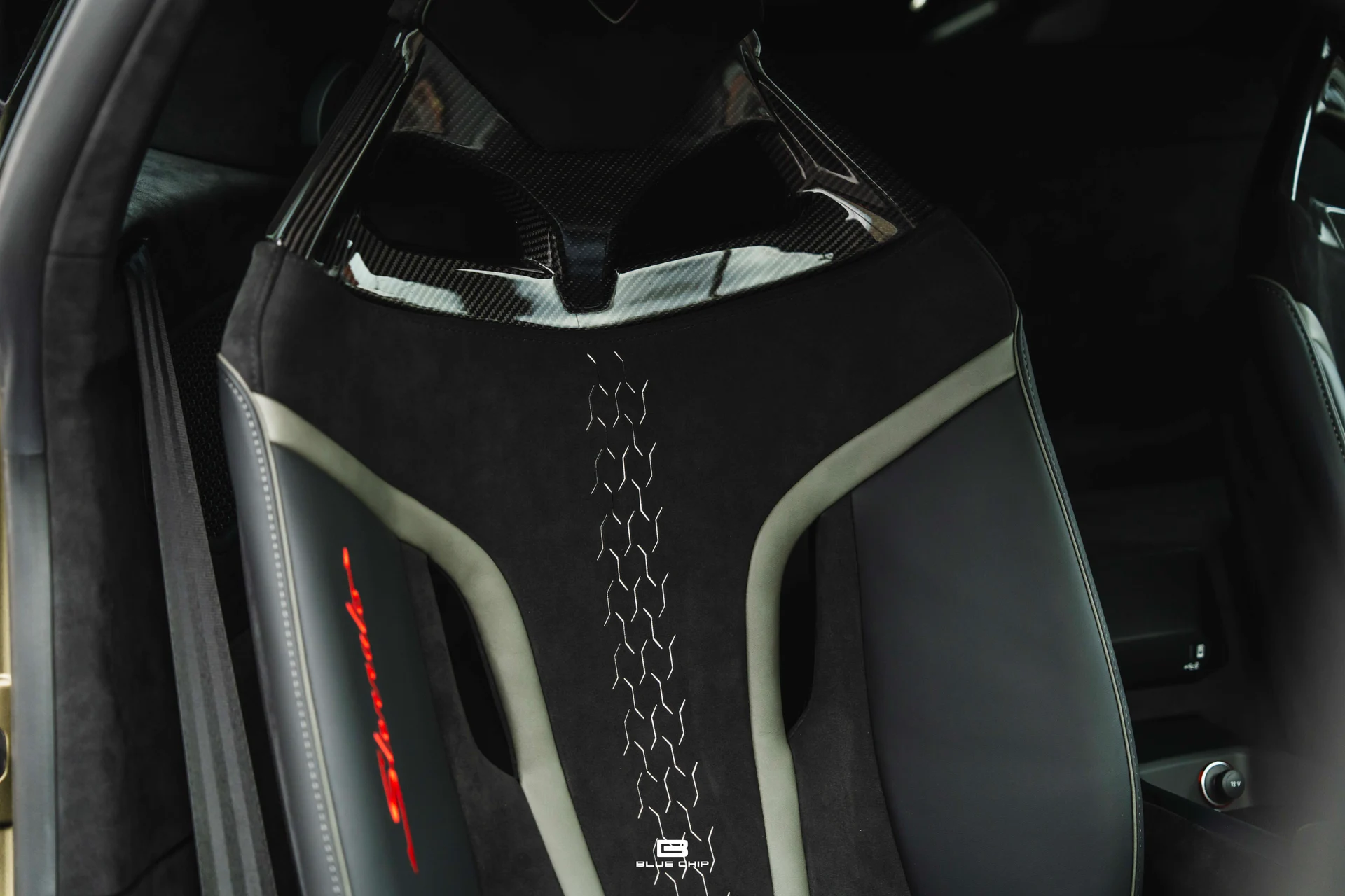 mph092_3580408808_695846e2d701ab53f16427eb_A7400638_573a3423bf