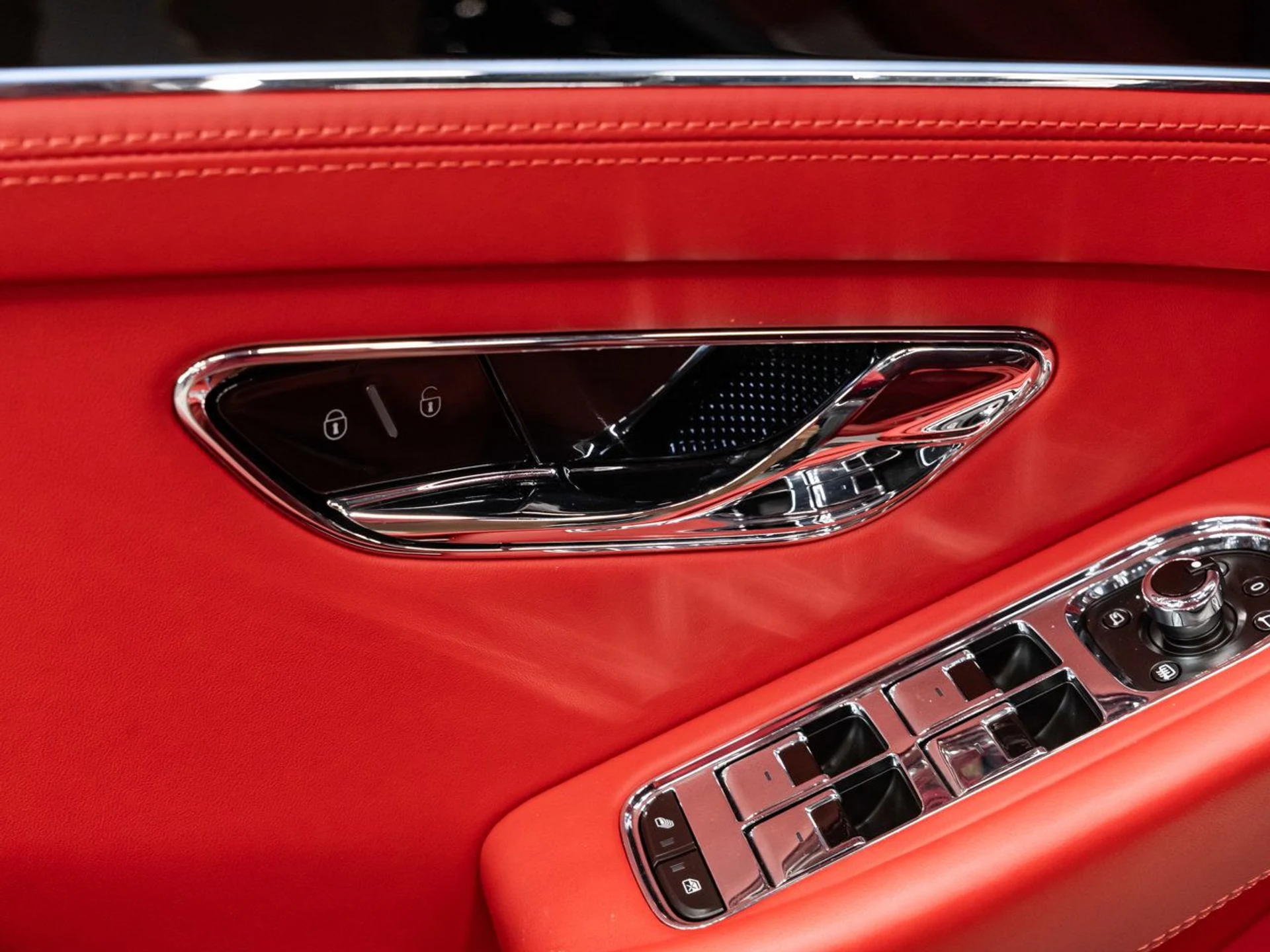 mph092_3617425746_bentley_continental_2020_6d87a82684