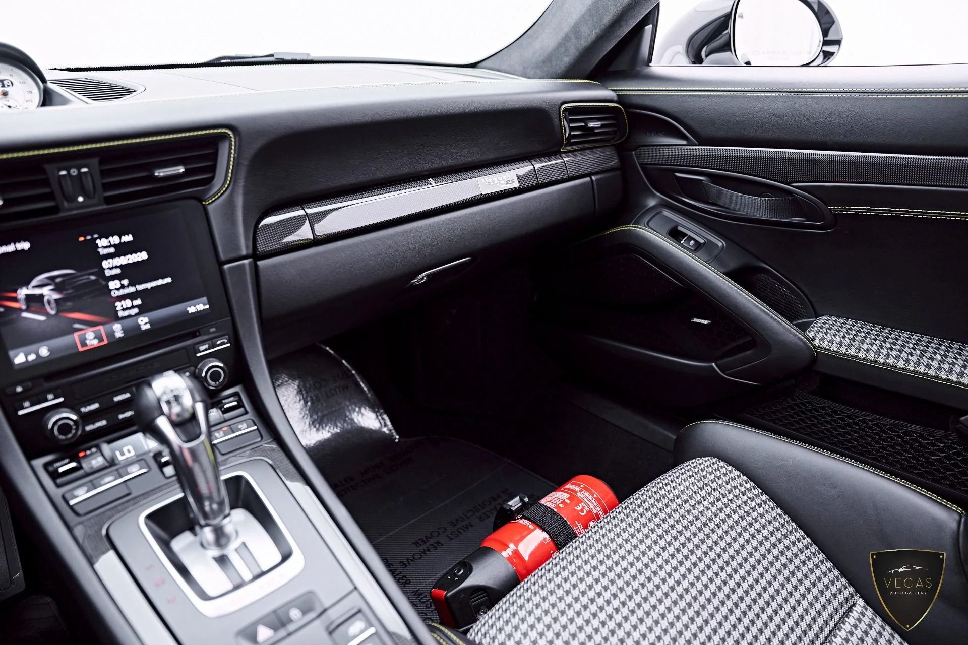 mph092_3749406312_Used_2019_Porsche_911_GT_3_RS_1783382447_44d291689f