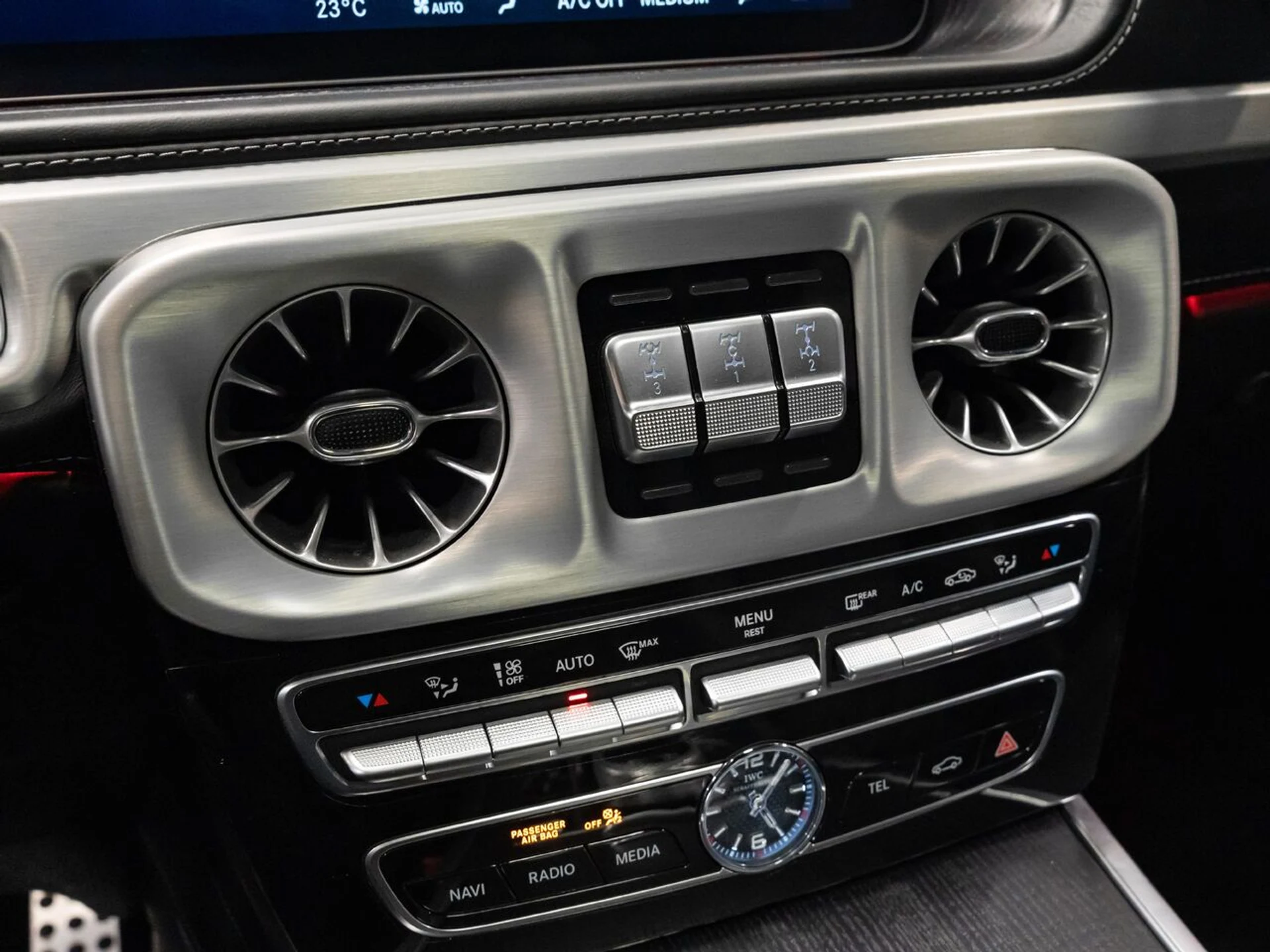 mph092_378877752_mercedes_benz_g_class_2021_95fbff7188