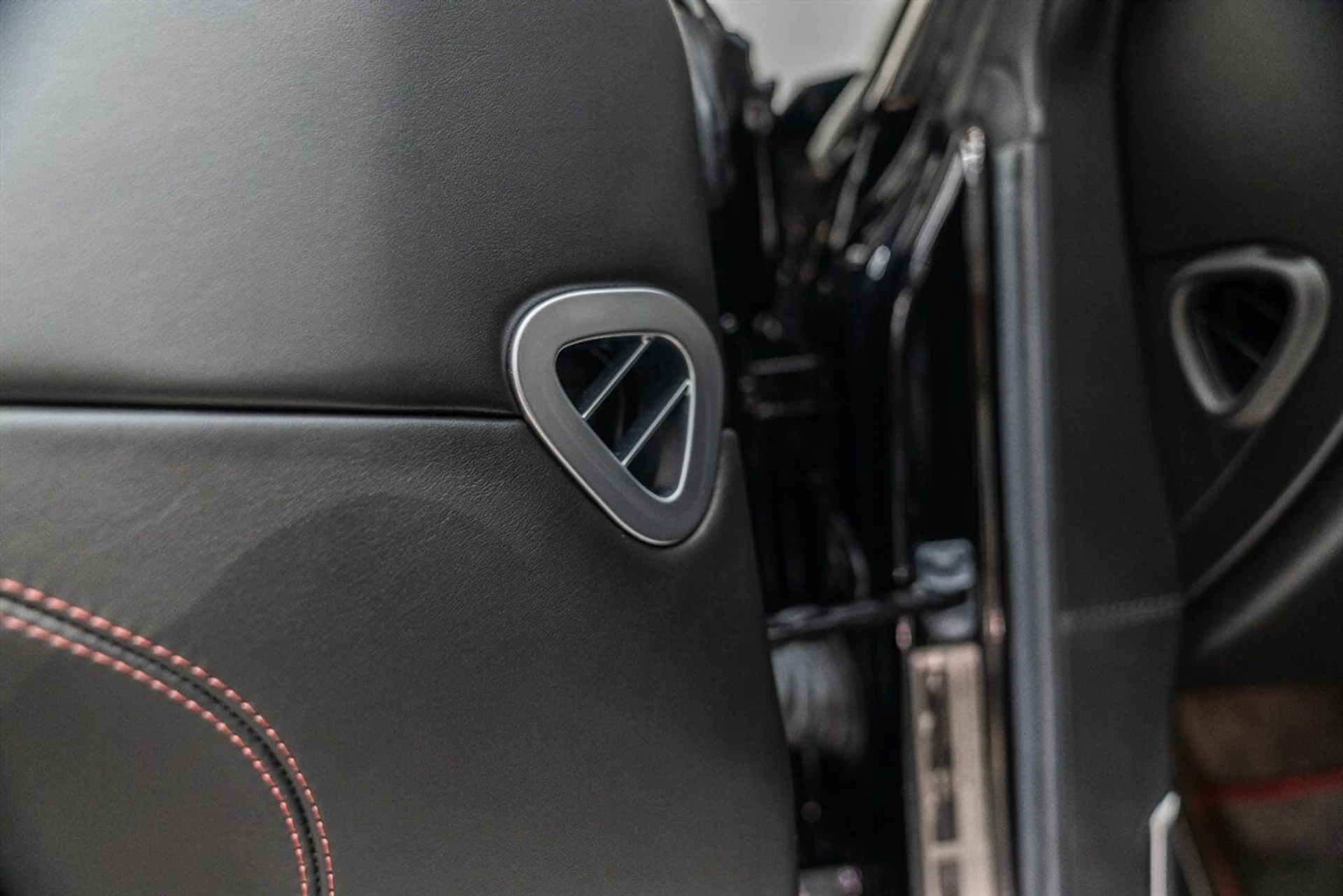 mph092_3805036395_125121f927_1280_70b5ef25d5