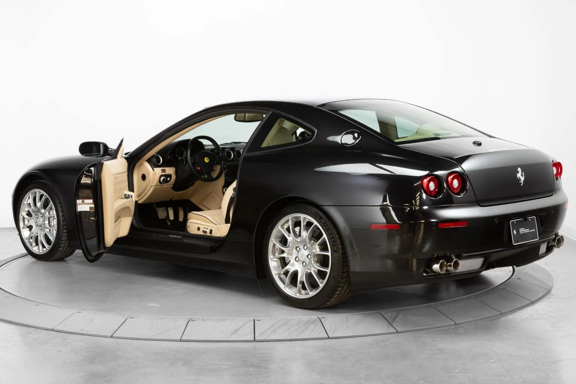 mph092_4177604774_Used_2009_Ferrari_612_Scaglietti_OTO_1777580499_6f664d4c74