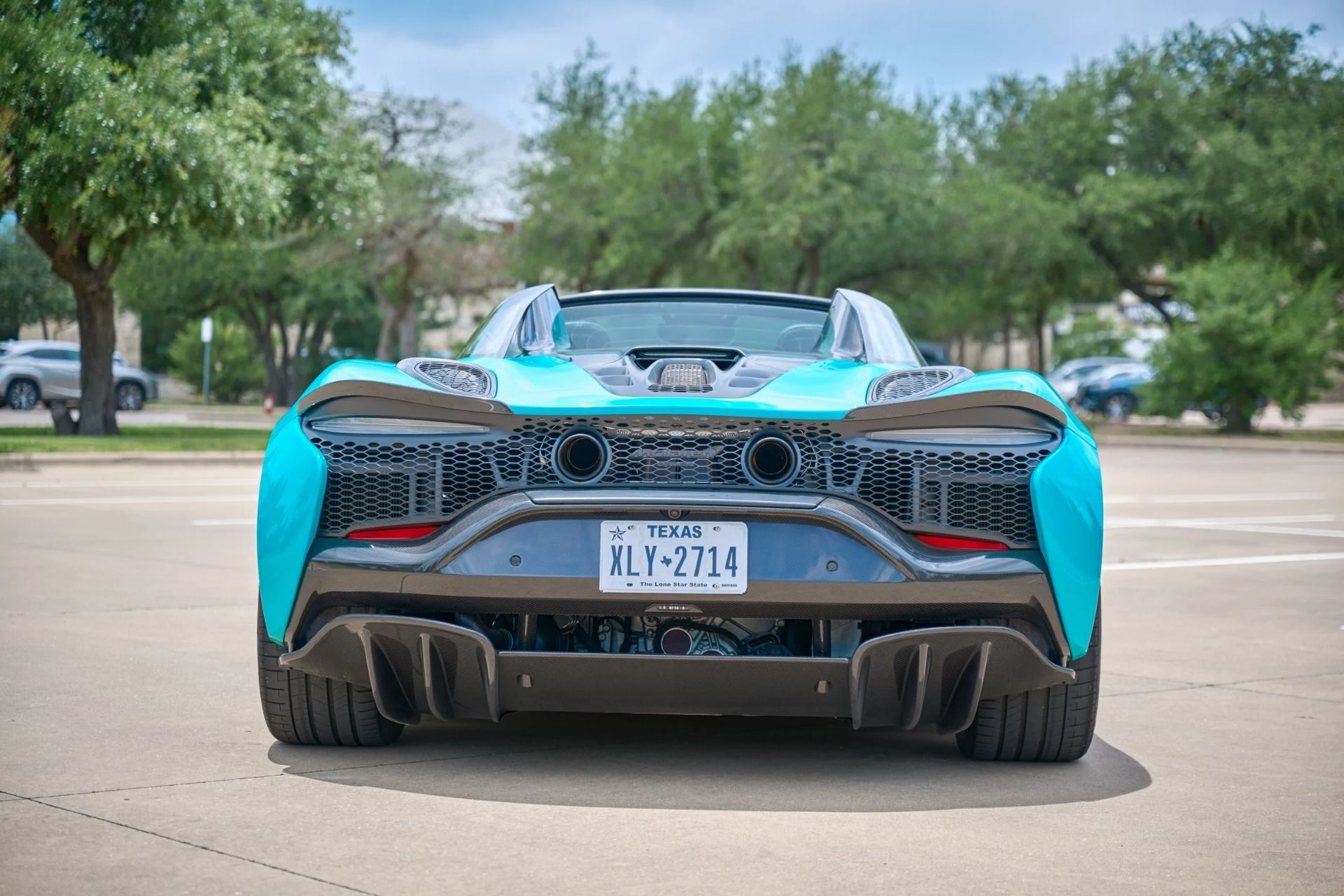 mph092_49141258_Used_2025_Mc_Laren_Artura_Spider_1779138981_6a3b36d558