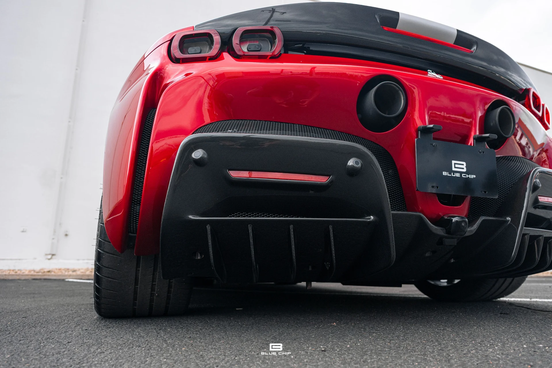 mph092_497494690_6a6a8587231064b42d099866_23796_202025_20_Ferrari_20_SF_90_20_Spider_20_Roso_20_Magma_93_e3e63668bf