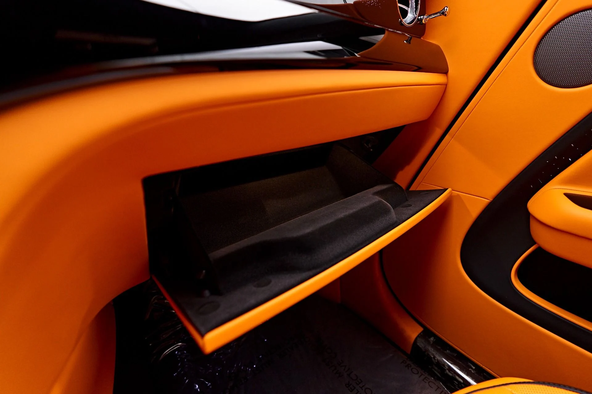 mph092_640151885_Used_2025_Rolls_Royce_Spectre_Mansory_1756243802_f551d3995c