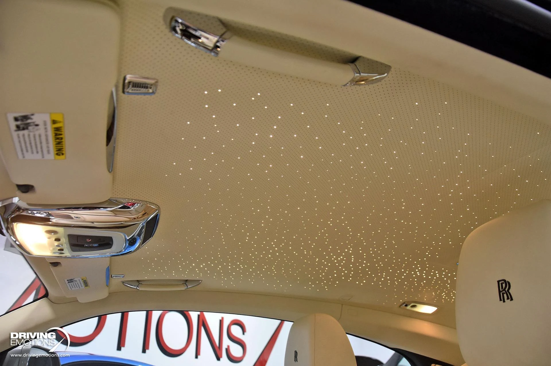 mph092_690115505_883_p93_l_567bcb613e