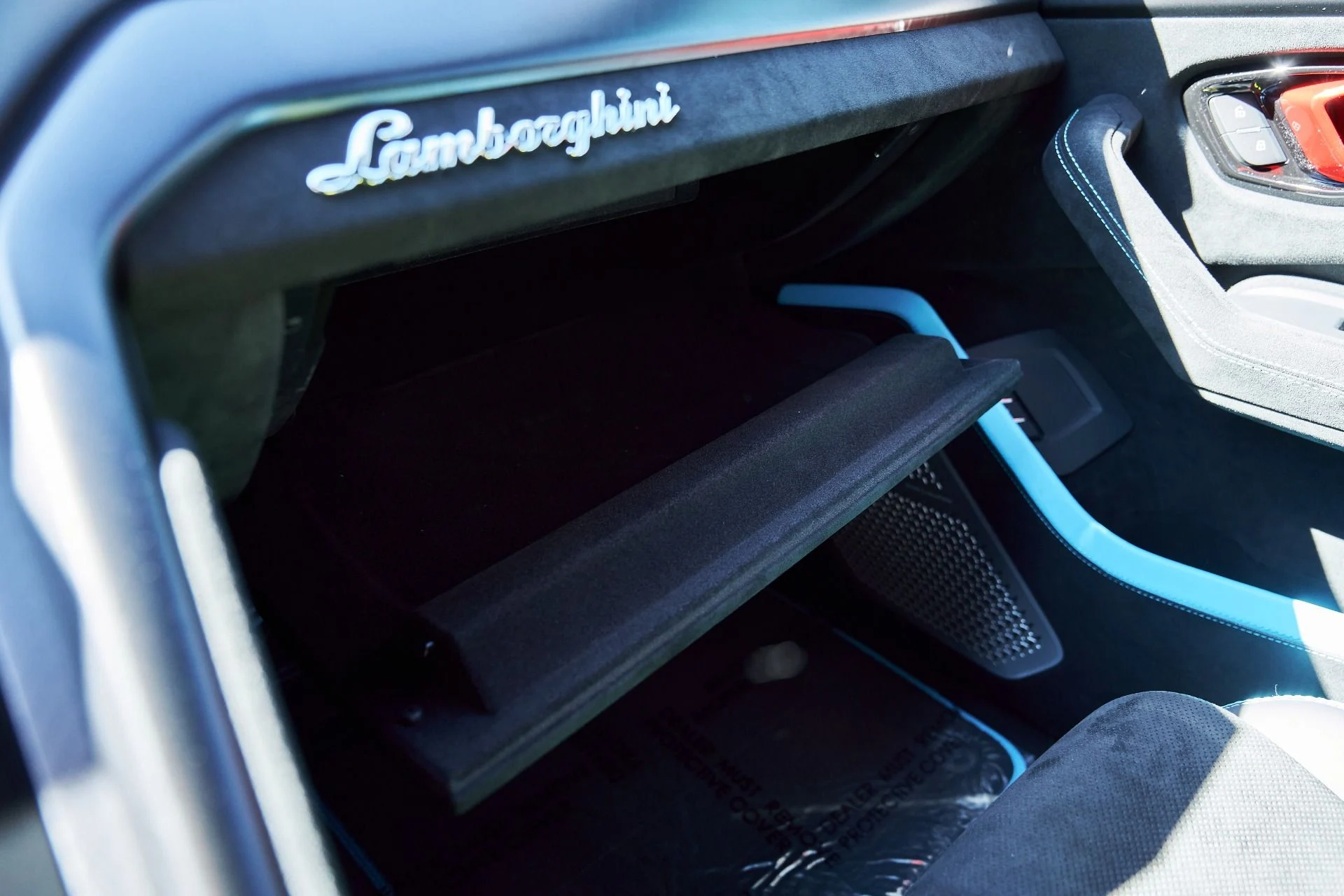 mph092_777535158_Used_2024_Lamborghini_Urus_Performante_1773367263_ecb74114b3