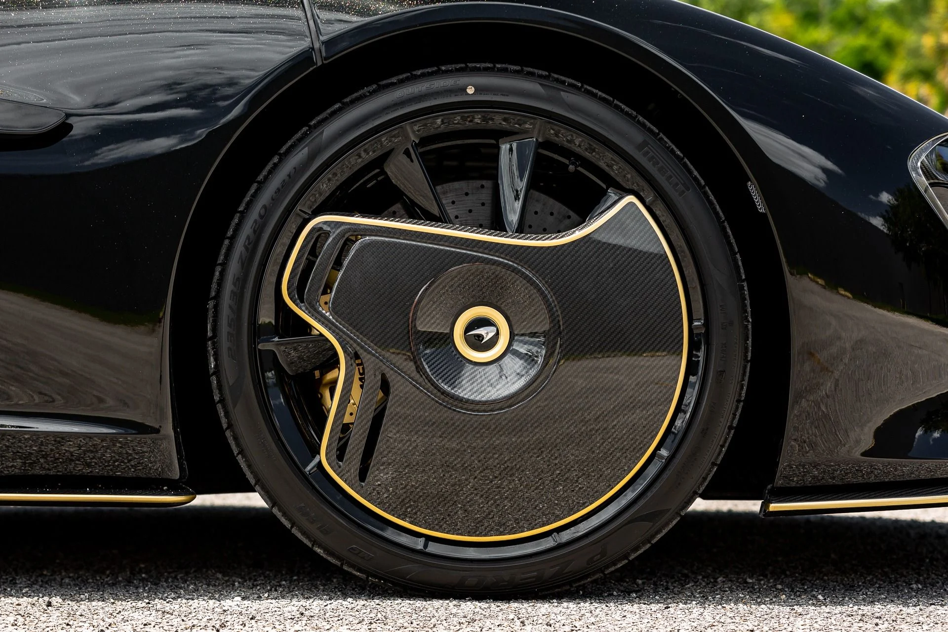 mph092_977317158_251_p93_l_853df21e48