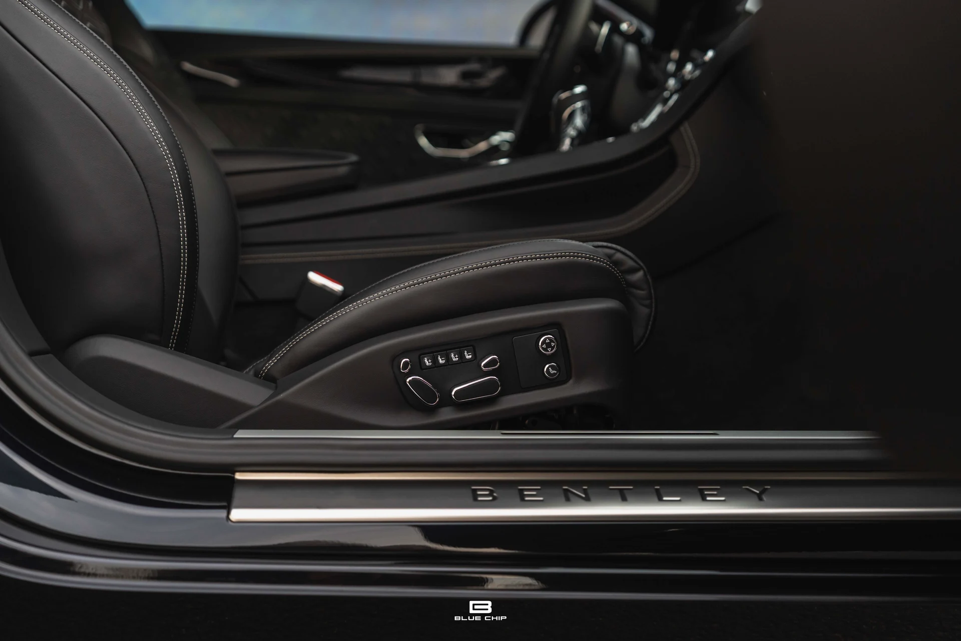 mph093_1216734859_692480b2b82b8dc7eabbb7fa_DSC_03260_73573da103