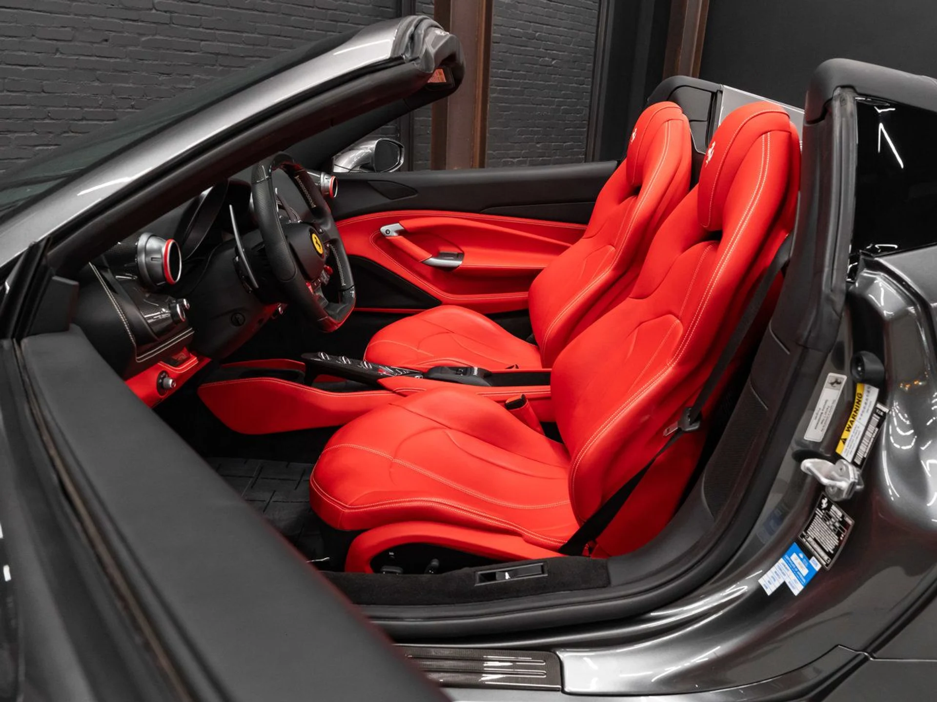 mph093_142694547_ferrari_f8_spider_2021_b61b451865