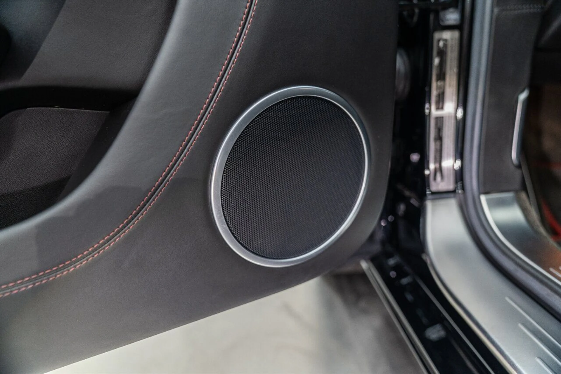 mph093_1472898075_81a9a14bf3_1280_ac7abf2430