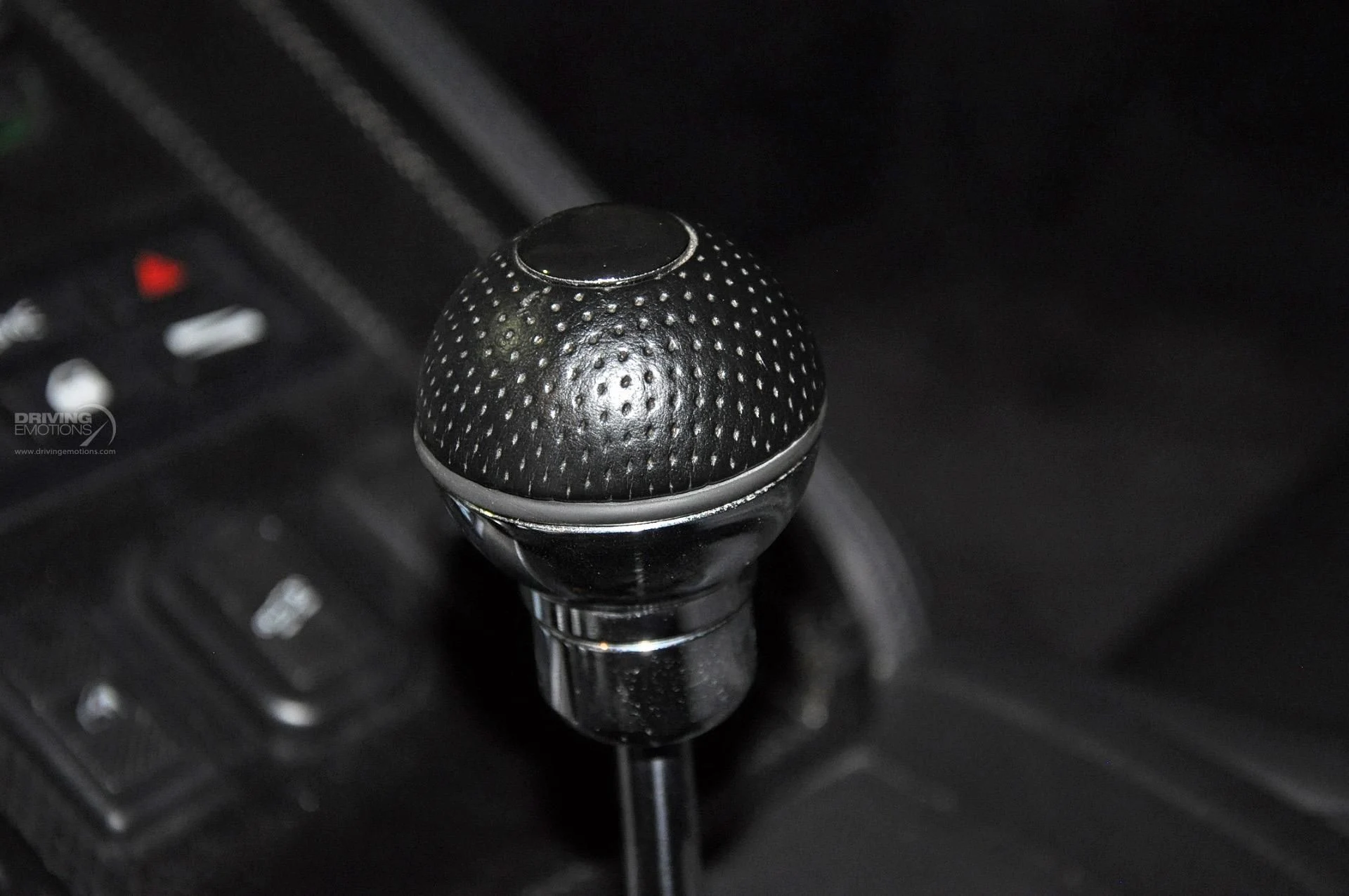 mph093_1764697588_192_p94_l_4ed94060d4