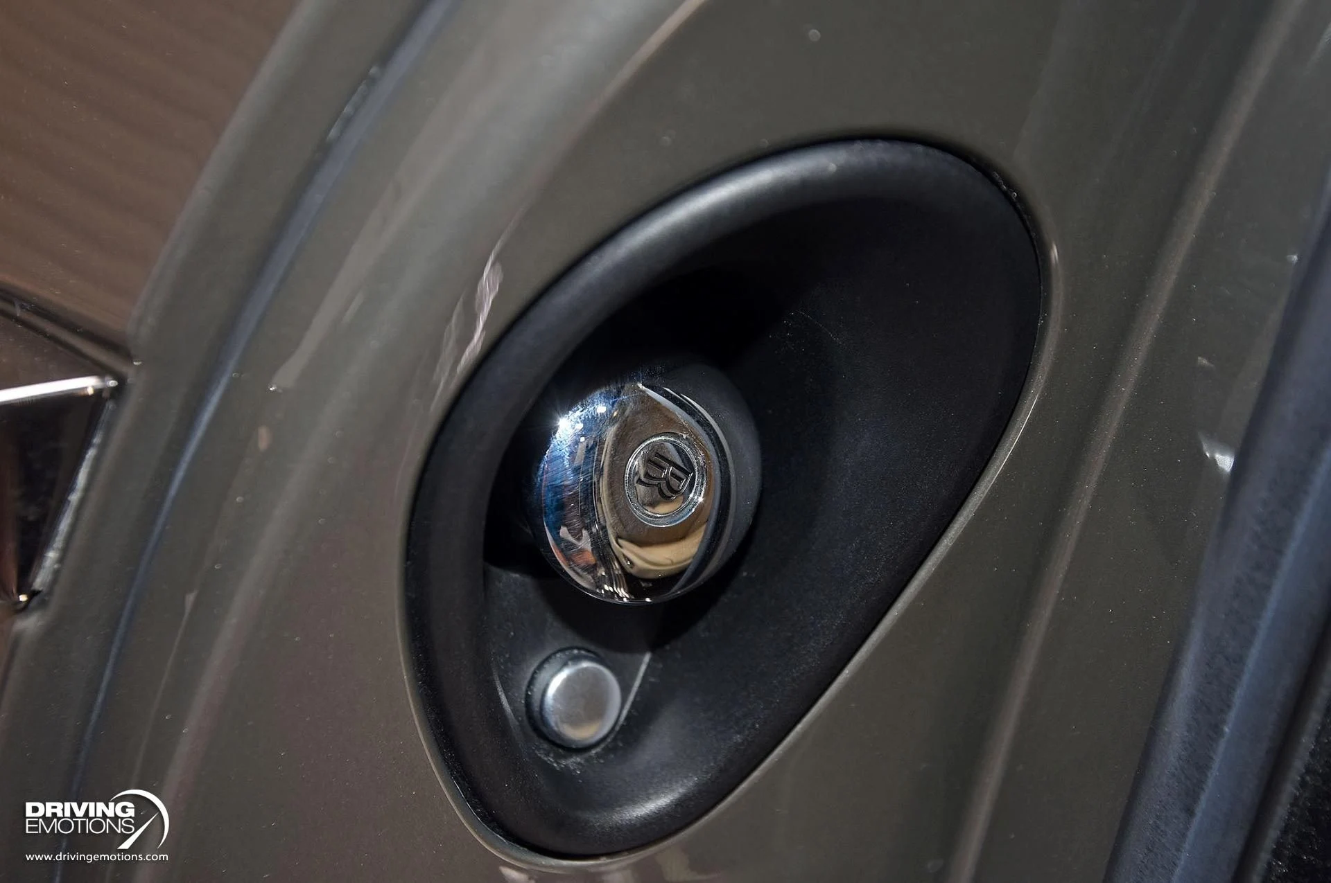 mph093_2007566977_883_p94_l_38b7838bf2