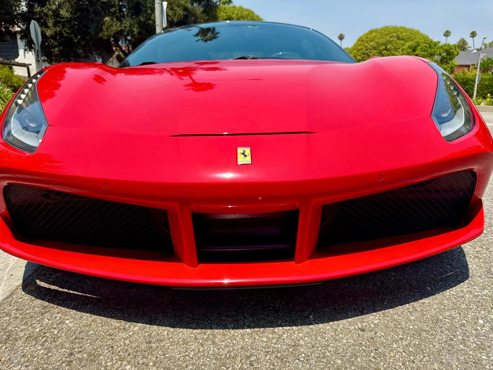 mph093_2015996804_Used_2016_Ferrari_488_GTB_1757699344_755edd3227
