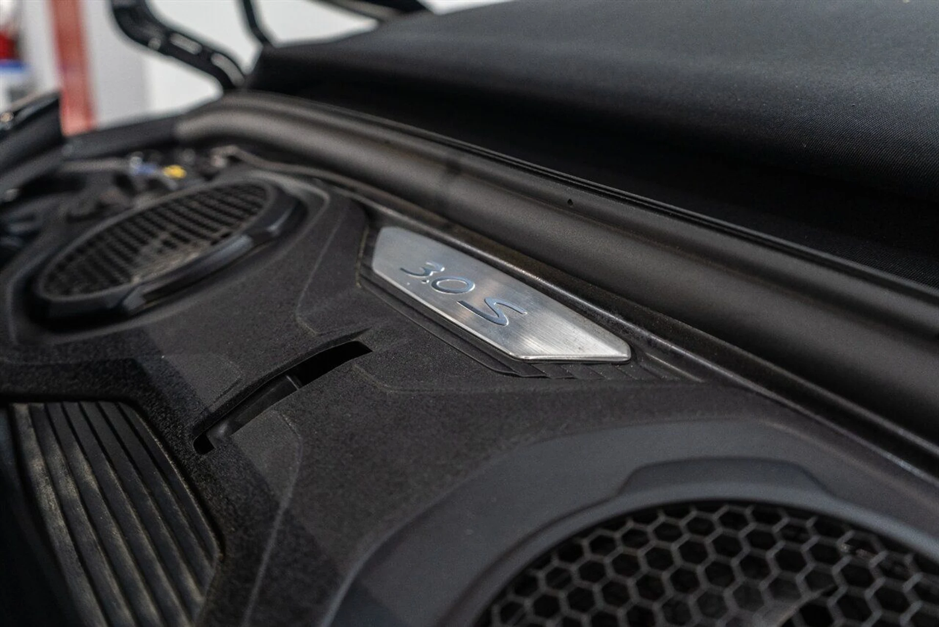 mph093_2258728486_d7813bc1bb_1280_5ad9d5b7ed