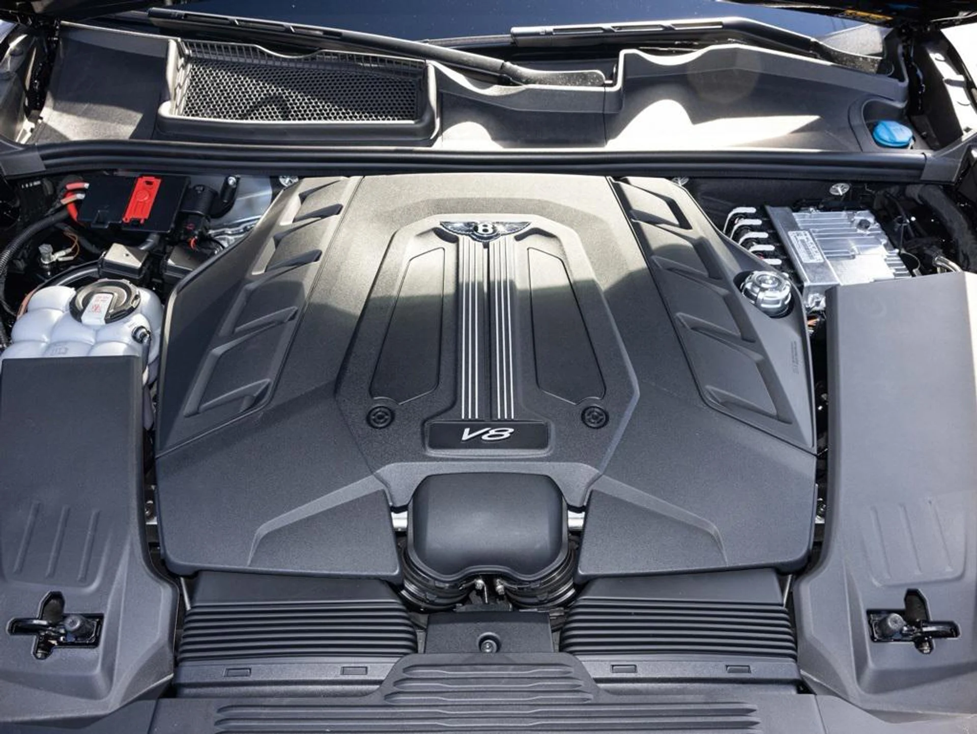 mph093_2284539667_480276648_69384765b4572ce7810abc4a_55be8ffded