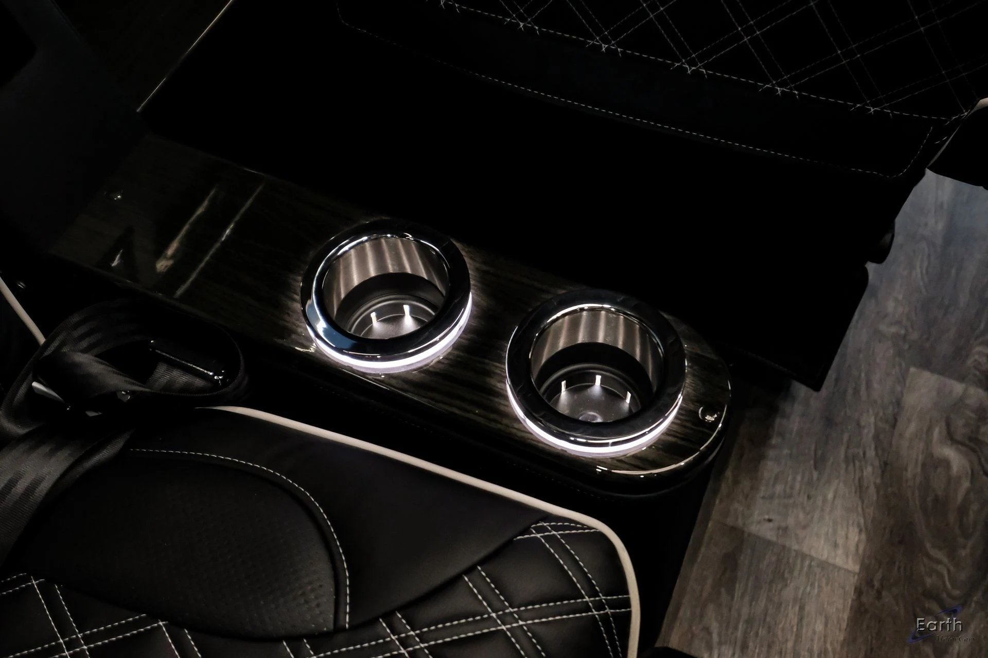 mph093_2337492773_8c8766795ff004098e92fc6ff9da1f02x_1427e55b45