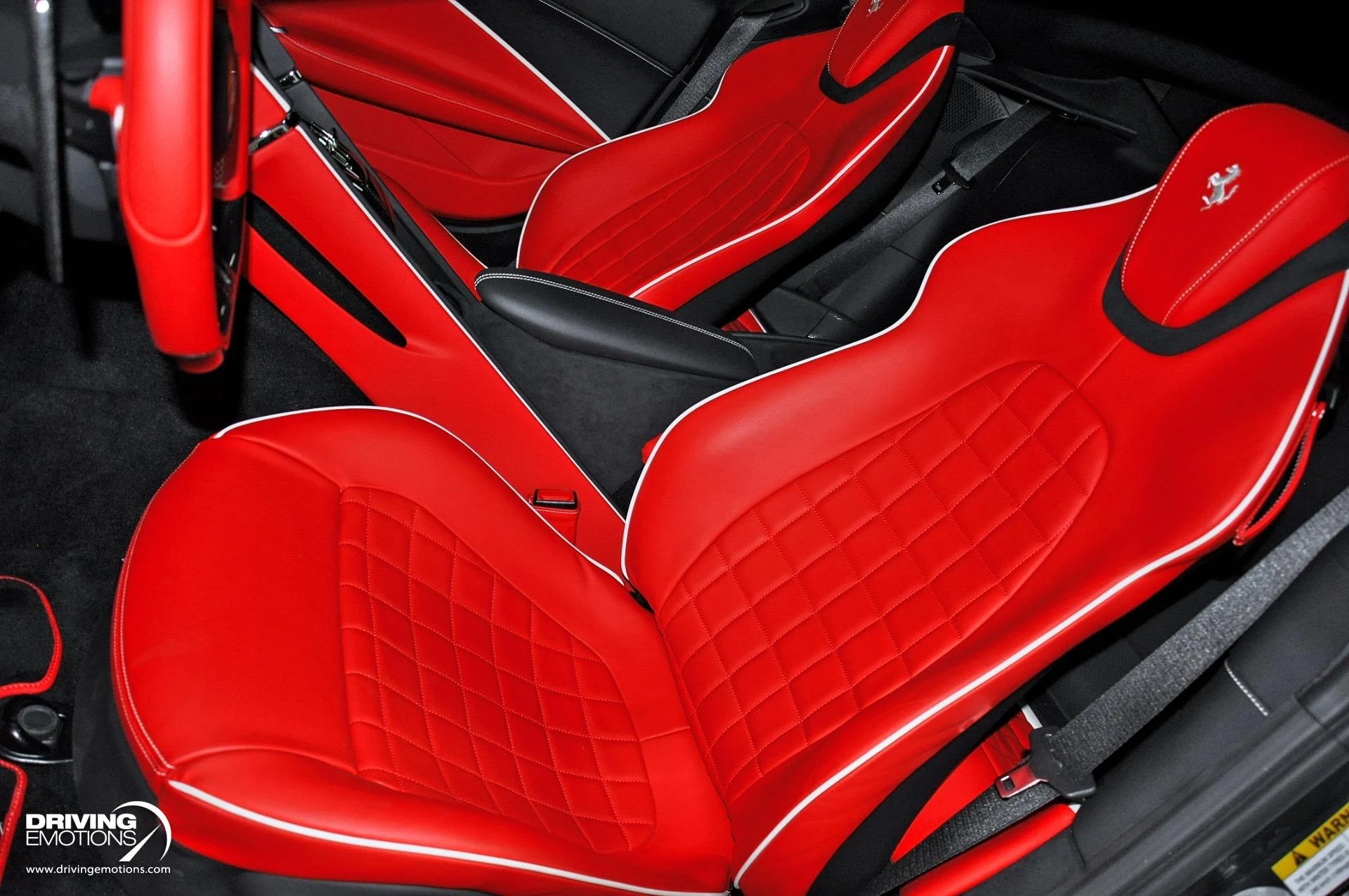 mph093_2898339810_882_p94_l_489419076e