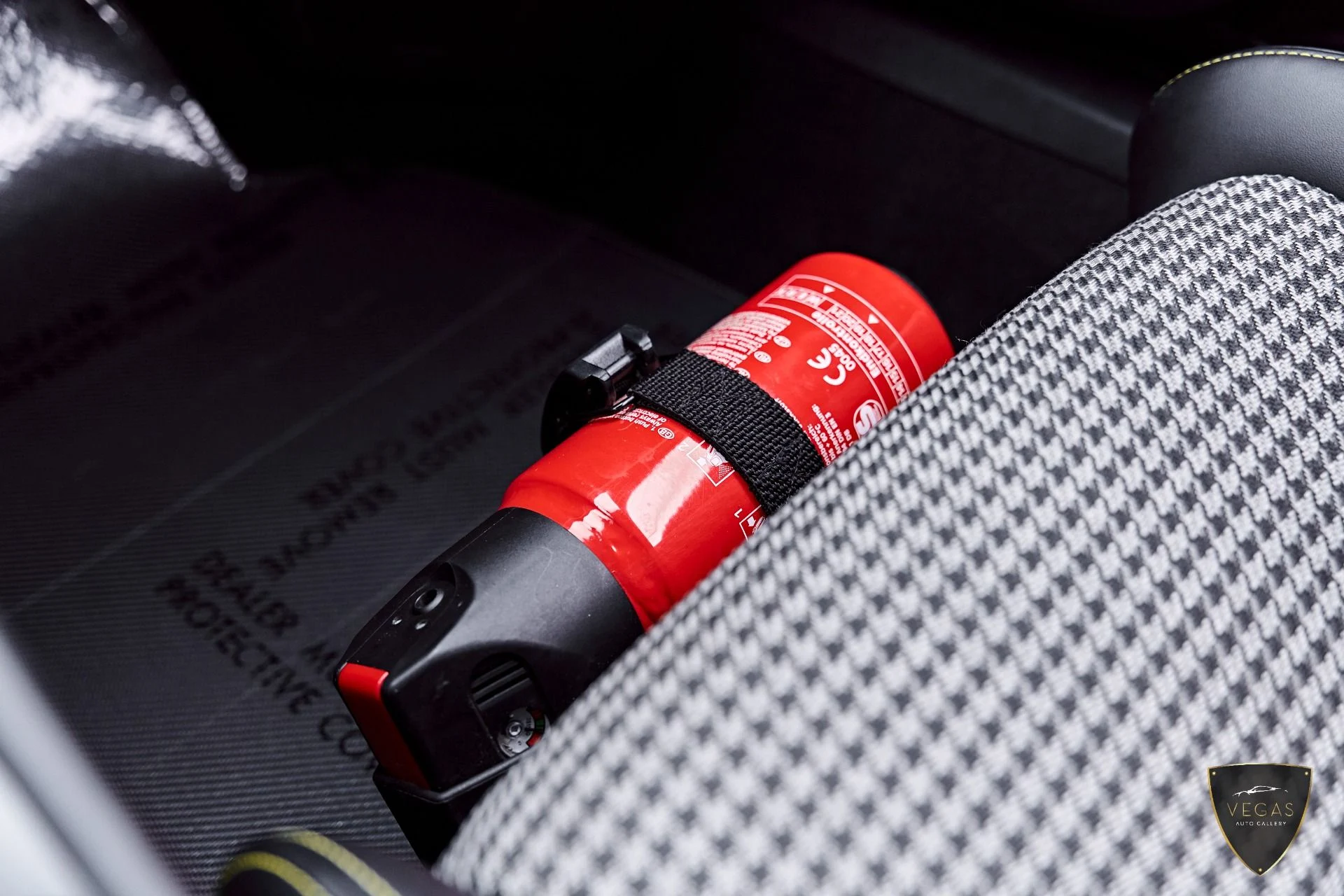 mph093_2926737139_Used_2019_Porsche_911_GT_3_RS_1783382449_60c820becd