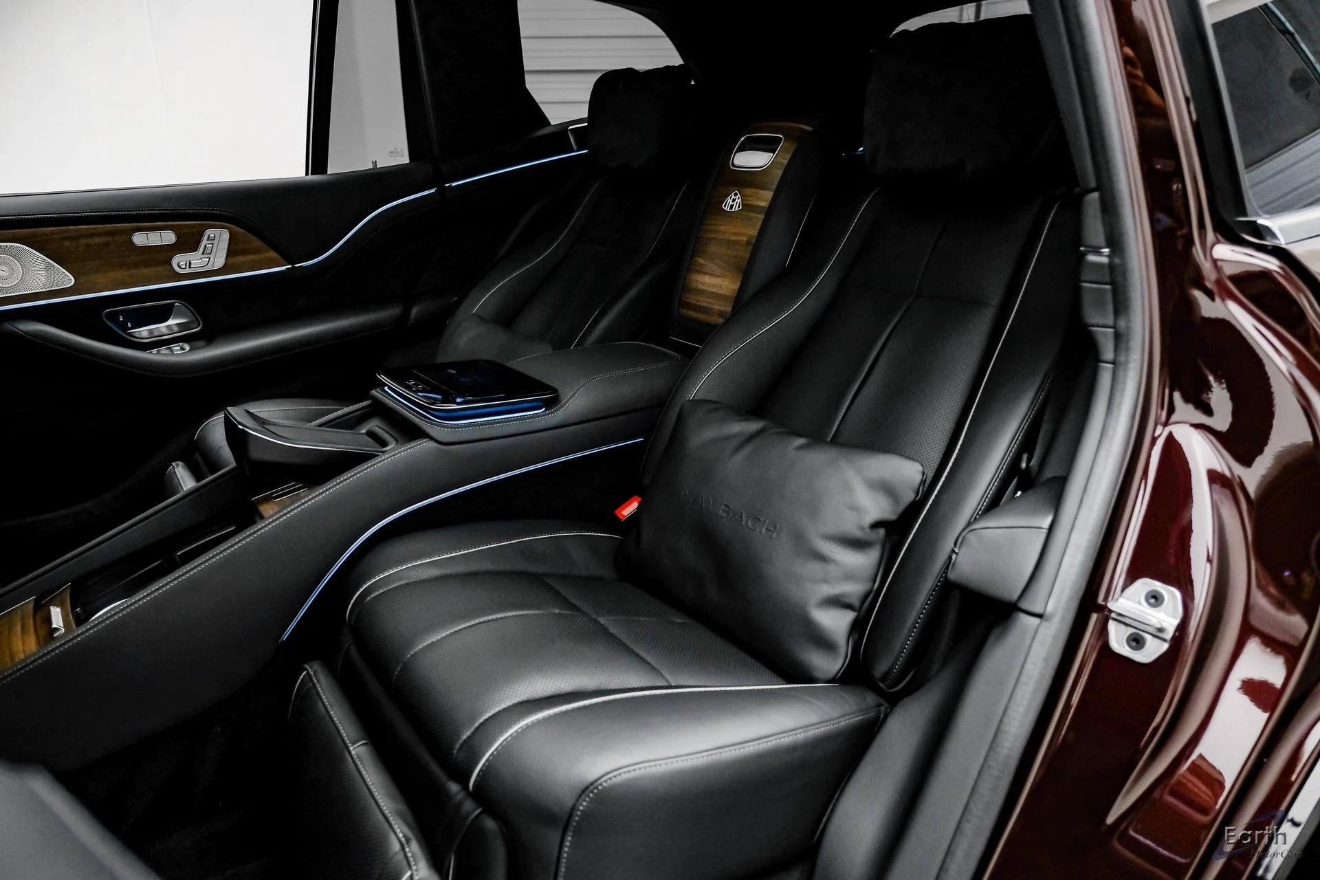 mph093_3054802351_2f1e67c2e6fc71028c2d7e6e56cc533fx_7936a89572