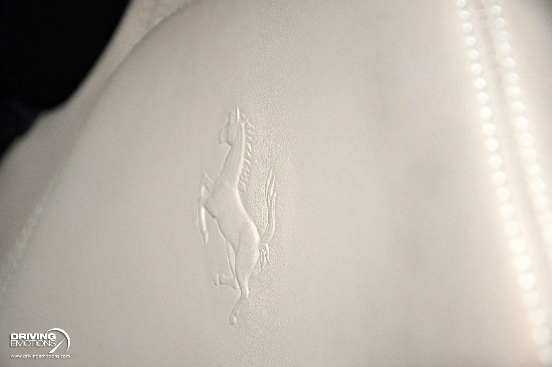 mph093_3371236765_867_p94_l_3a93f9dce4