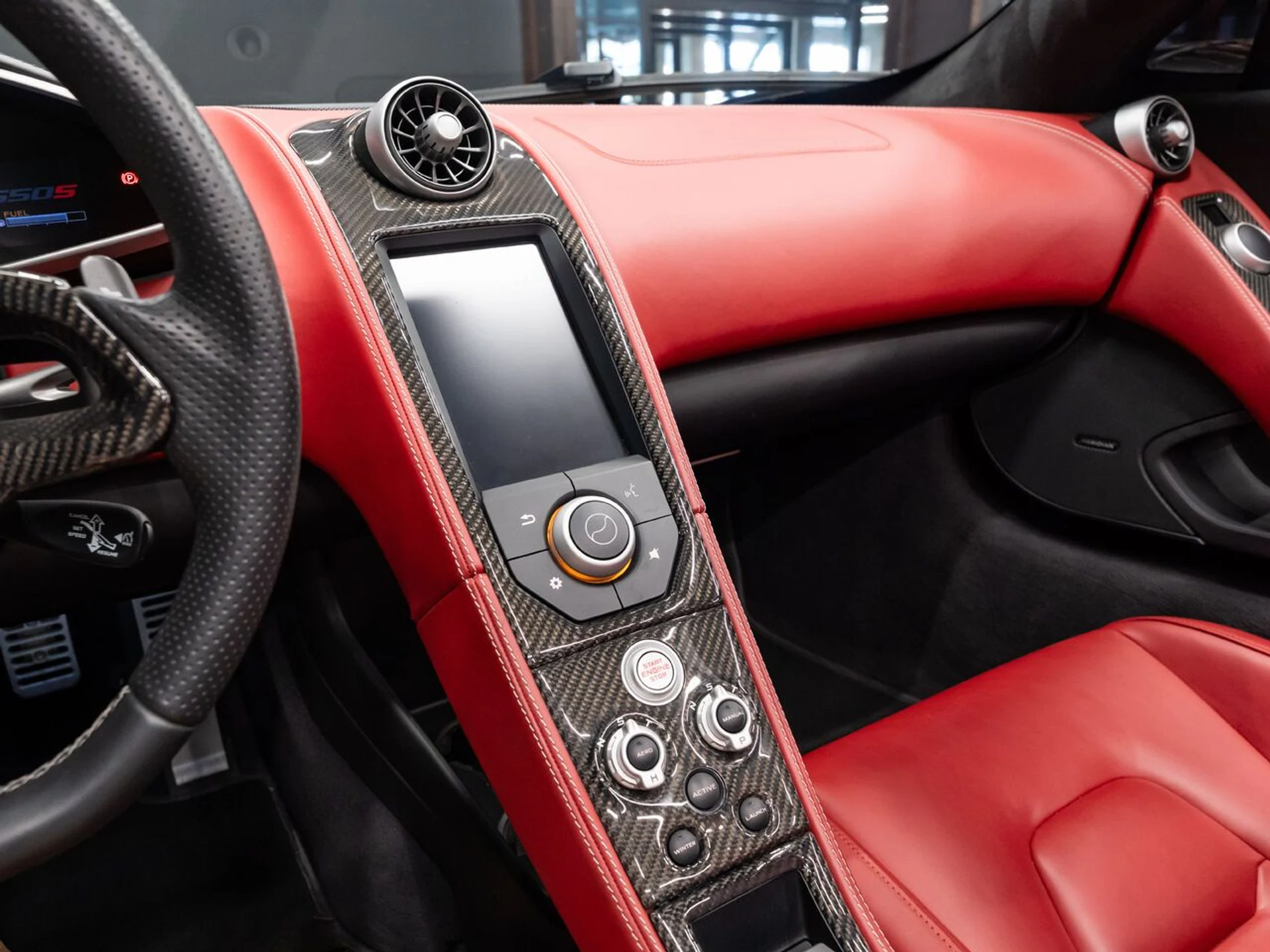 mph093_3596402175_mclaren_650s_2015_da7625a494