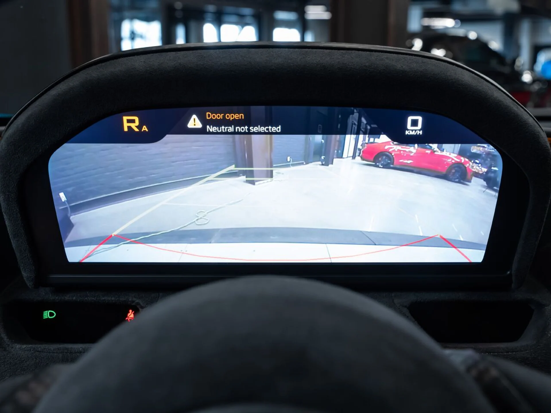 mph093_37212976_mclaren_720s_2018_0615683ca0