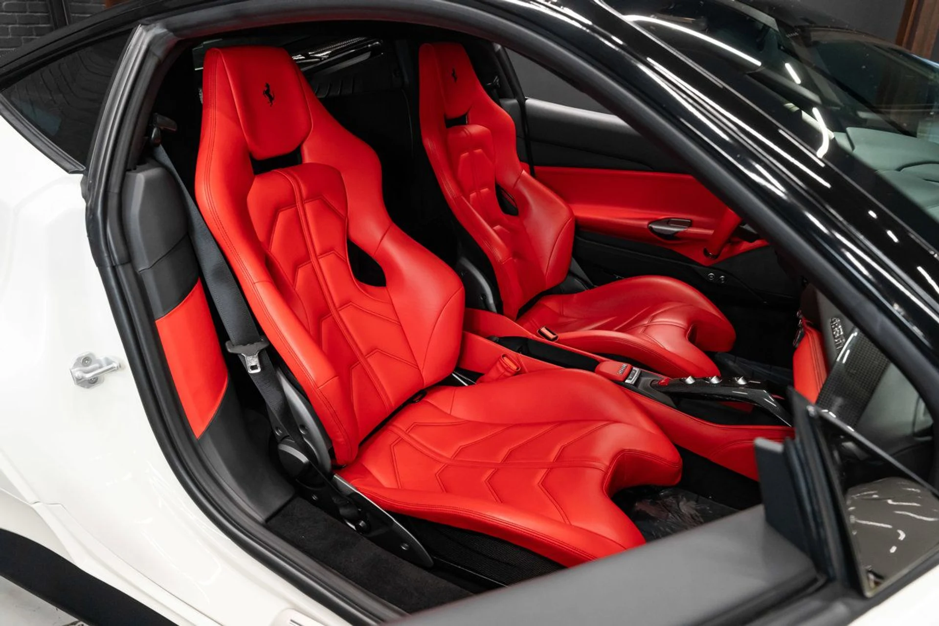 mph093_3789212338_ferrari_488_gtb_2018_2fbe721eeb