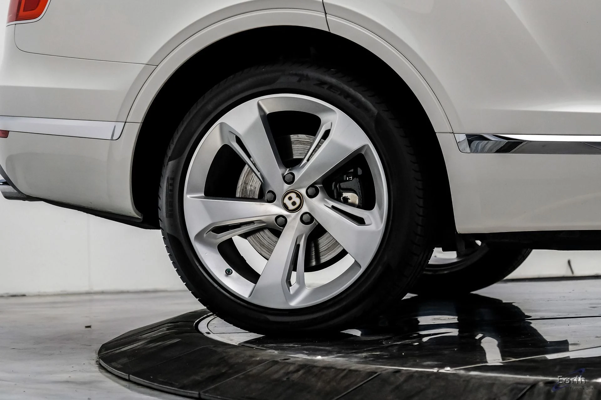 mph093_3926334495_dffcec8b8a5e527f5f8a65f2dcc1cf59x_42ada1a7b8