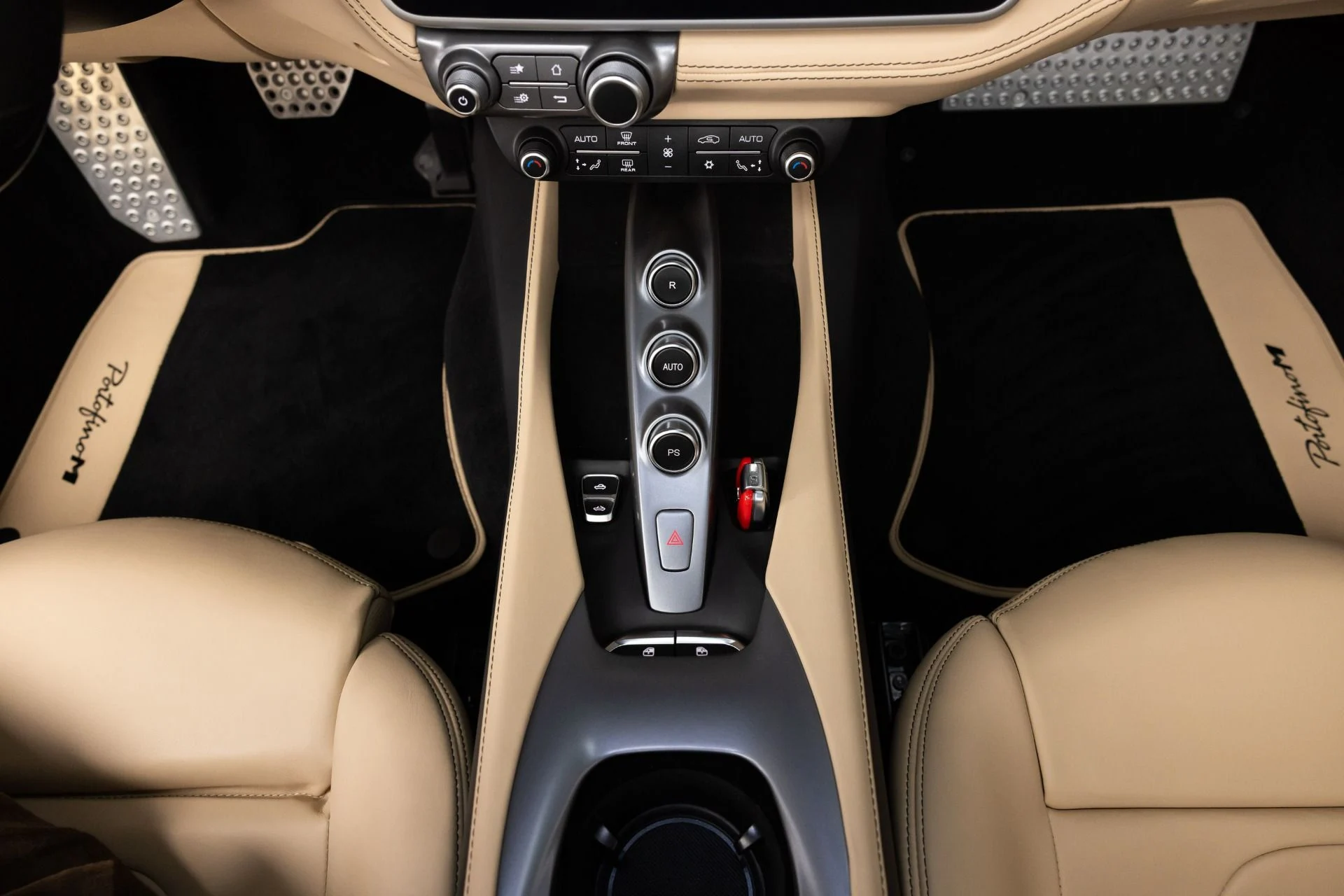 mph093_4201923572_Used_2023_Ferrari_Portofino_M_1784746768_5d1b25d05e