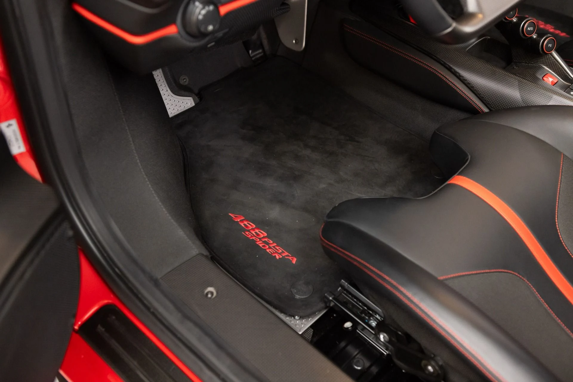 mph093_457567699_Used_2020_Ferrari_488_Pista_Spider_1782748641_923572817e