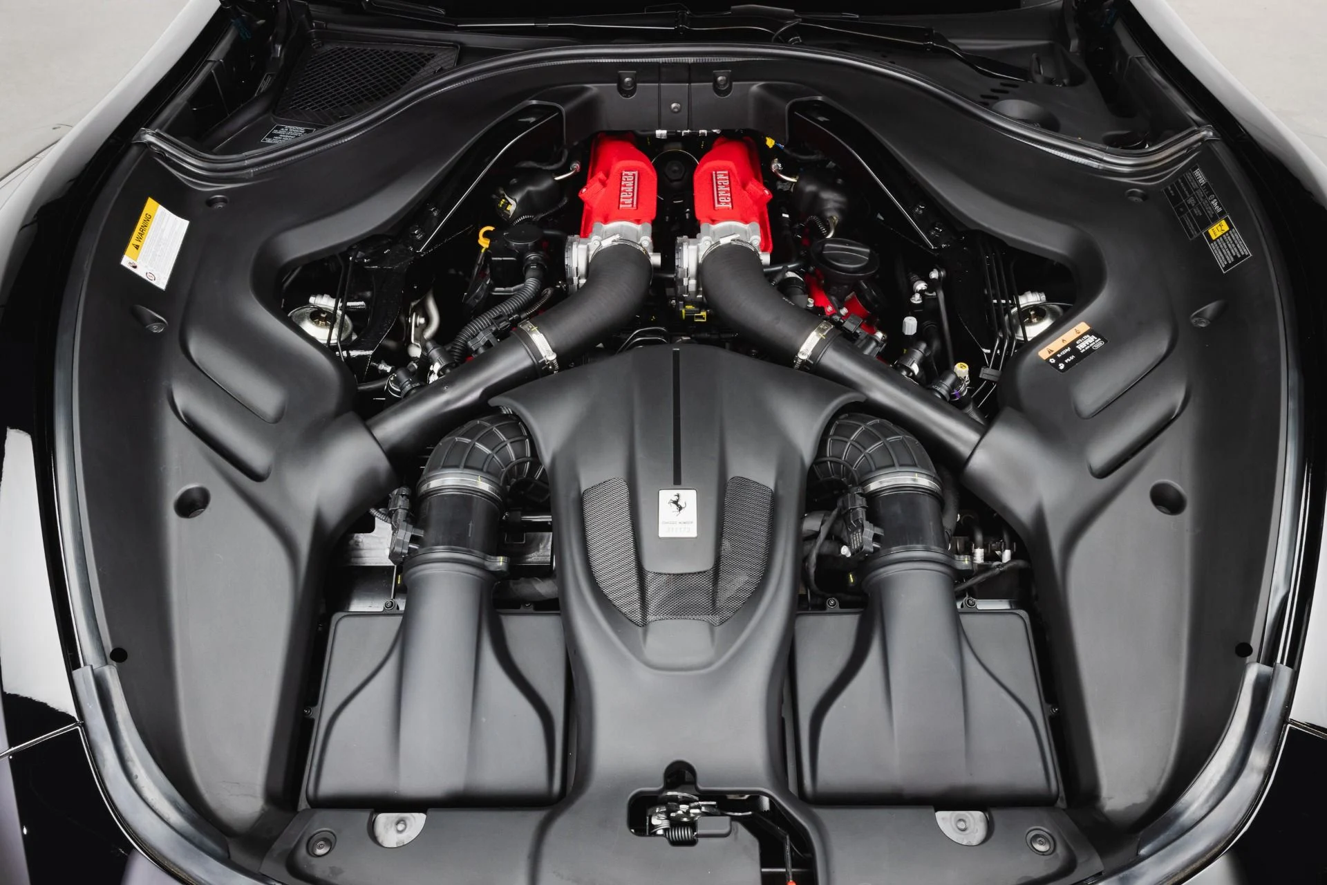 mph093_532287928_Used_2024_Ferrari_Roma_Spider_1772567163_e72bae9669