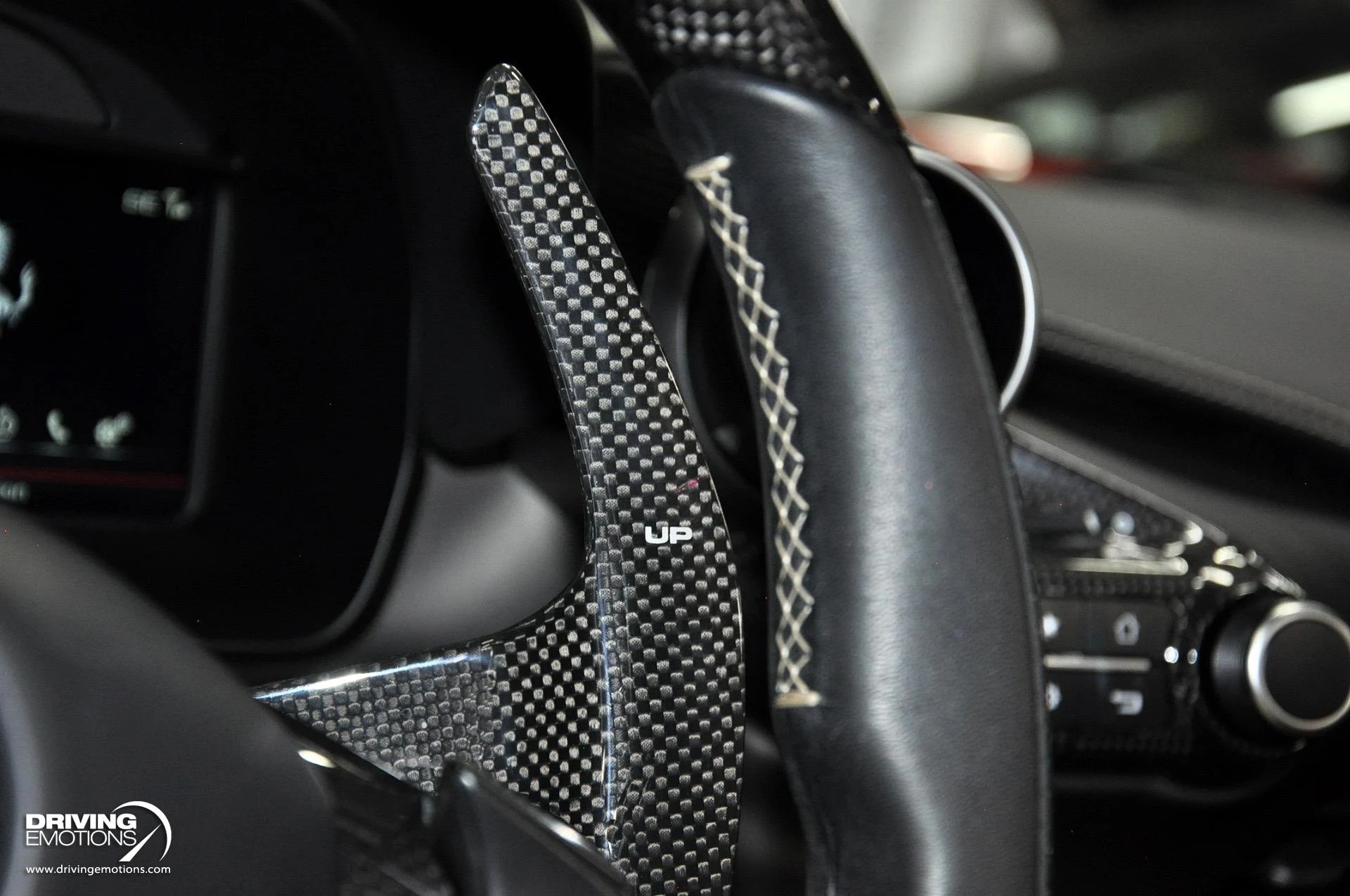 mph093_727361367_896_p94_l_dbc8bf1416