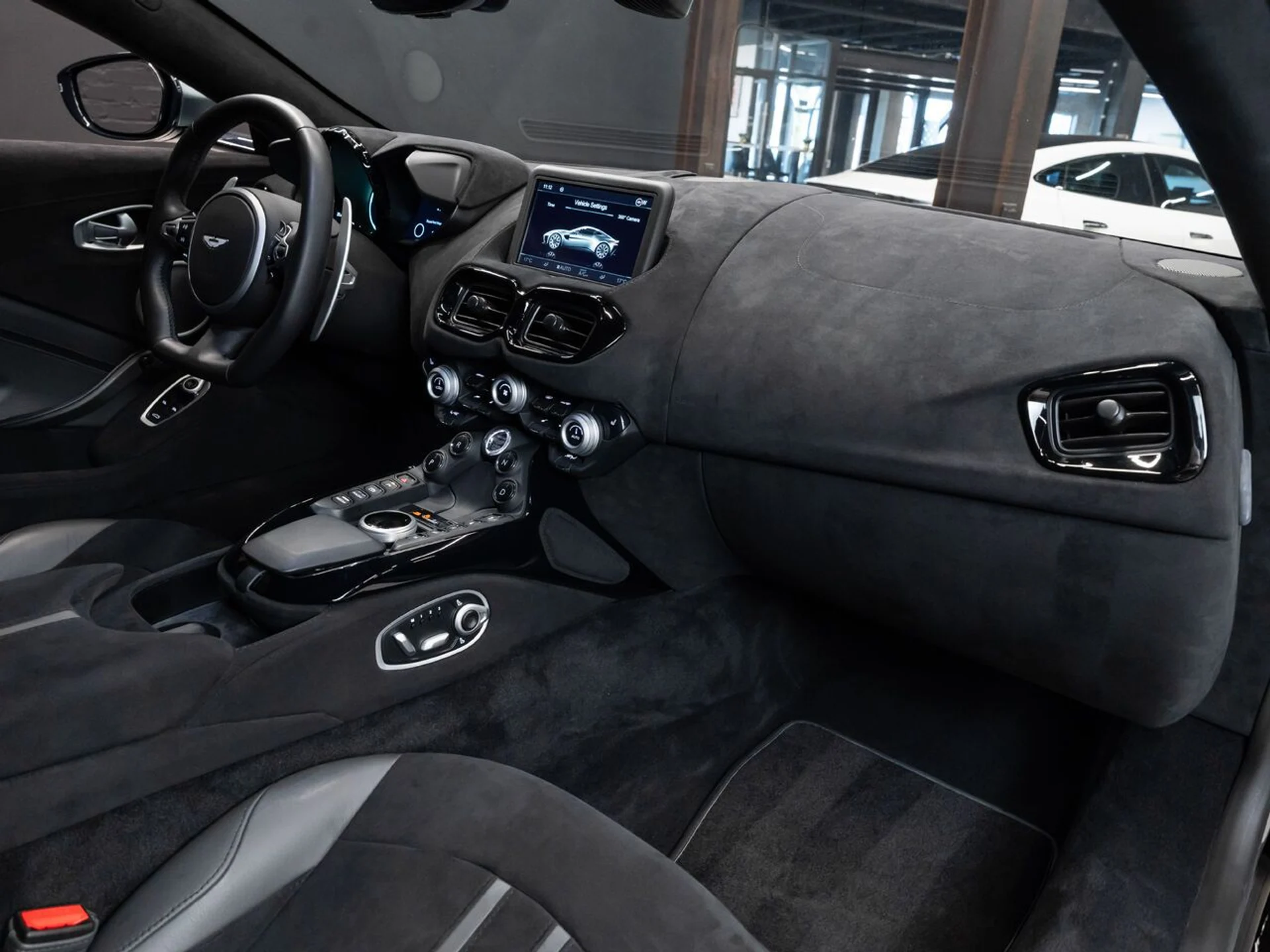 mph094_1124981520_aston_martin_vantage_2020_60d02b2c5c