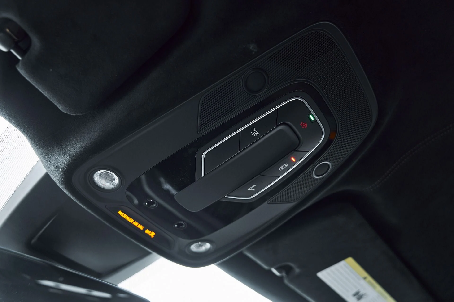 mph094_1505577172_Used_2024_Lamborghini_Urus_Performante_1768001279_172c579908