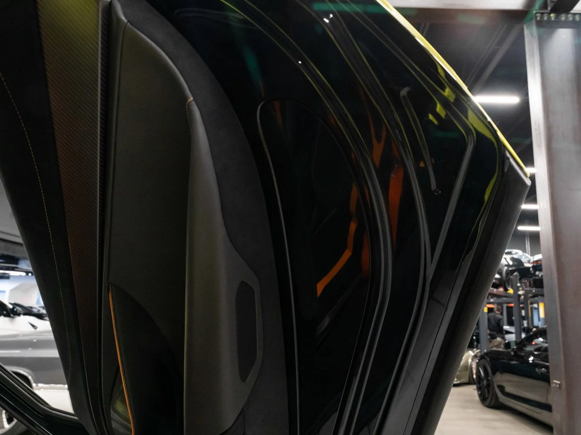 mph094_1549730718_mclaren_720s_2018_9fc3812b19