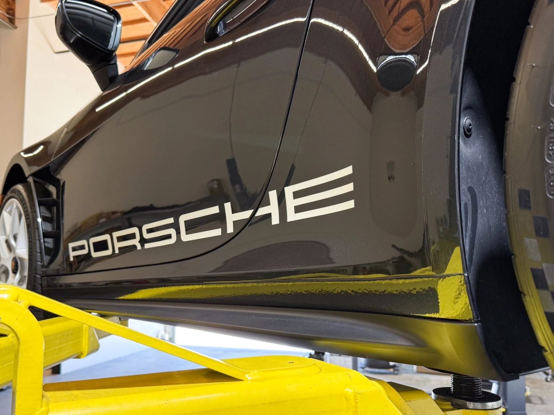 mph094_1617622464_Used_2024_Porsche_911_ST_1792163577_da30fc8df0
